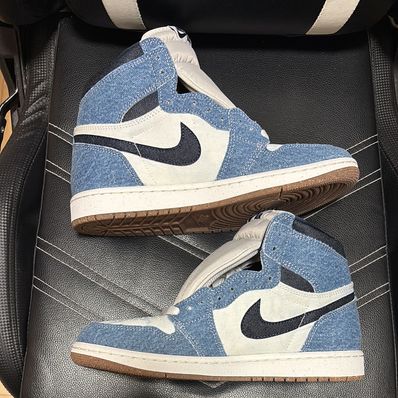 Nike Air Jordan 1 Retro High OG "Denim"