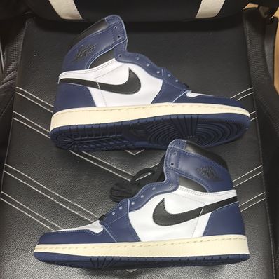 Nike Air Jordan 1 Retro High OG "Midnight Navy"