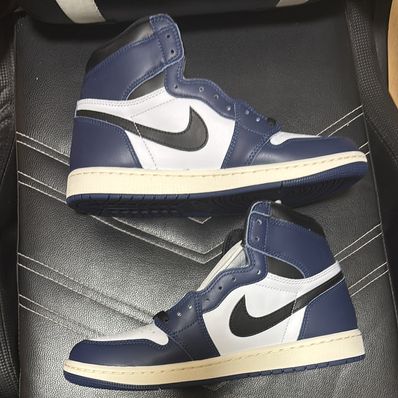 Nike Air Jordan 1 Retro High OG "Midnight Navy"