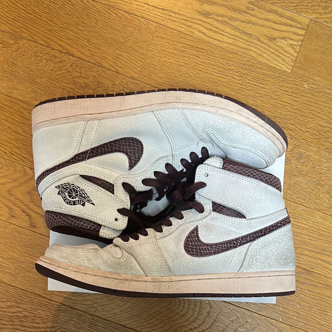 A Ma Maniere × Nike Air Jordan 1 Retro High OG "Sail and Burgundy"