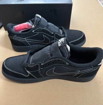 Travis Scott × Nike Air Jordan 1 Low OG SP "Black Phantom"