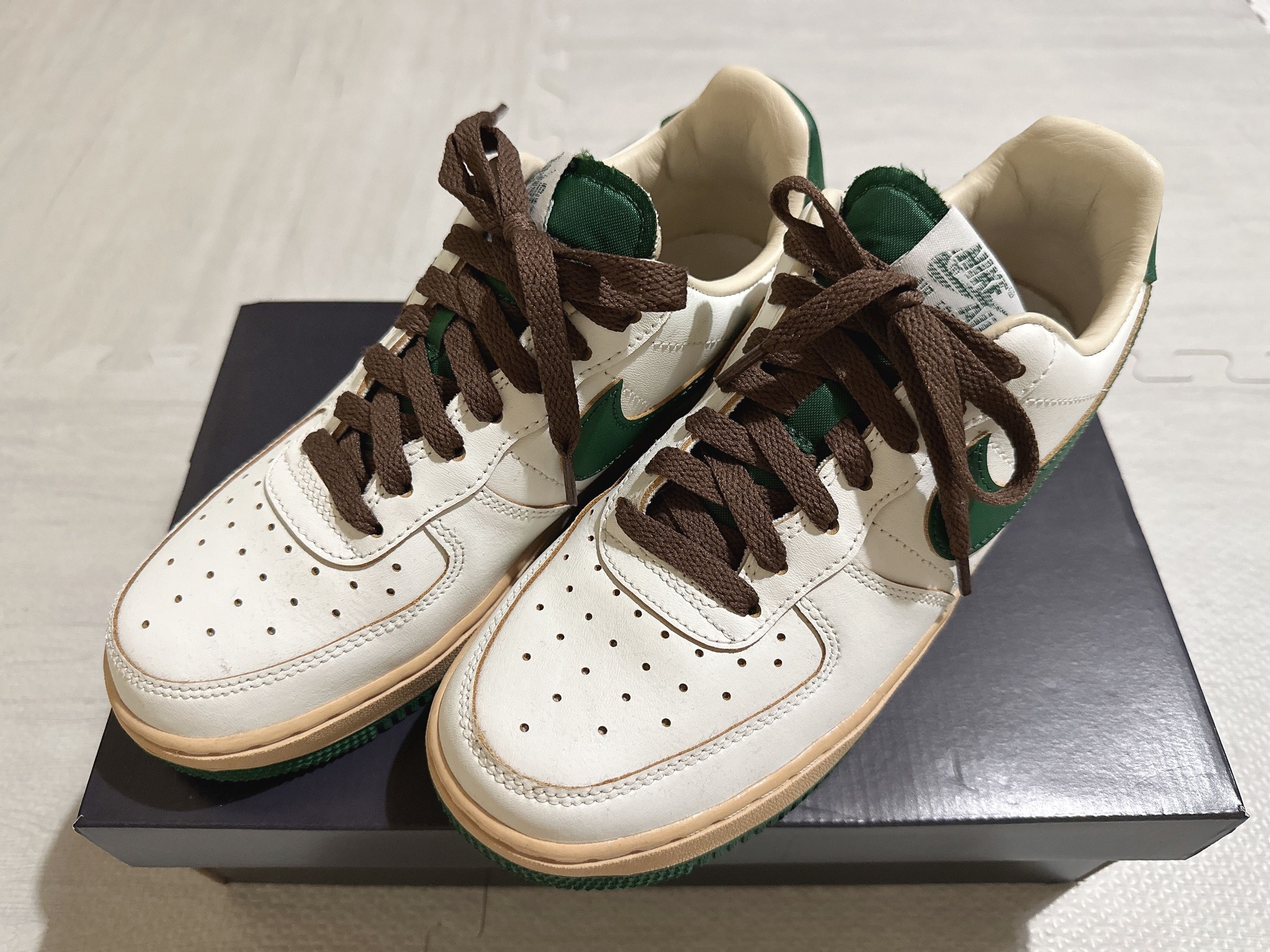 Nike Women's Air Force 1 Low "Green and Muslin"