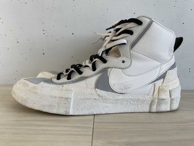 sacai × NIKE BLAZER MID "WHITE/WOLF GREY"