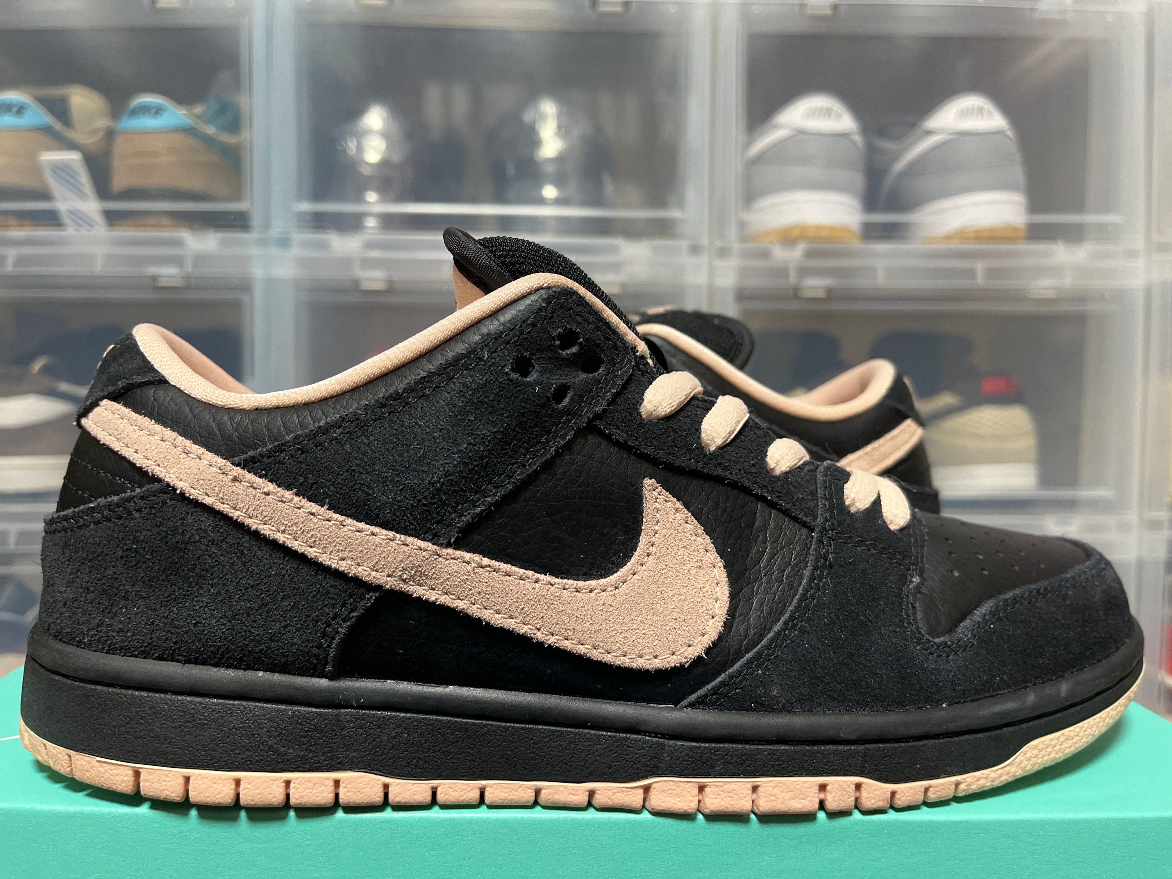 Nike SB Dunk Low PRO "Black/Washed Coral"