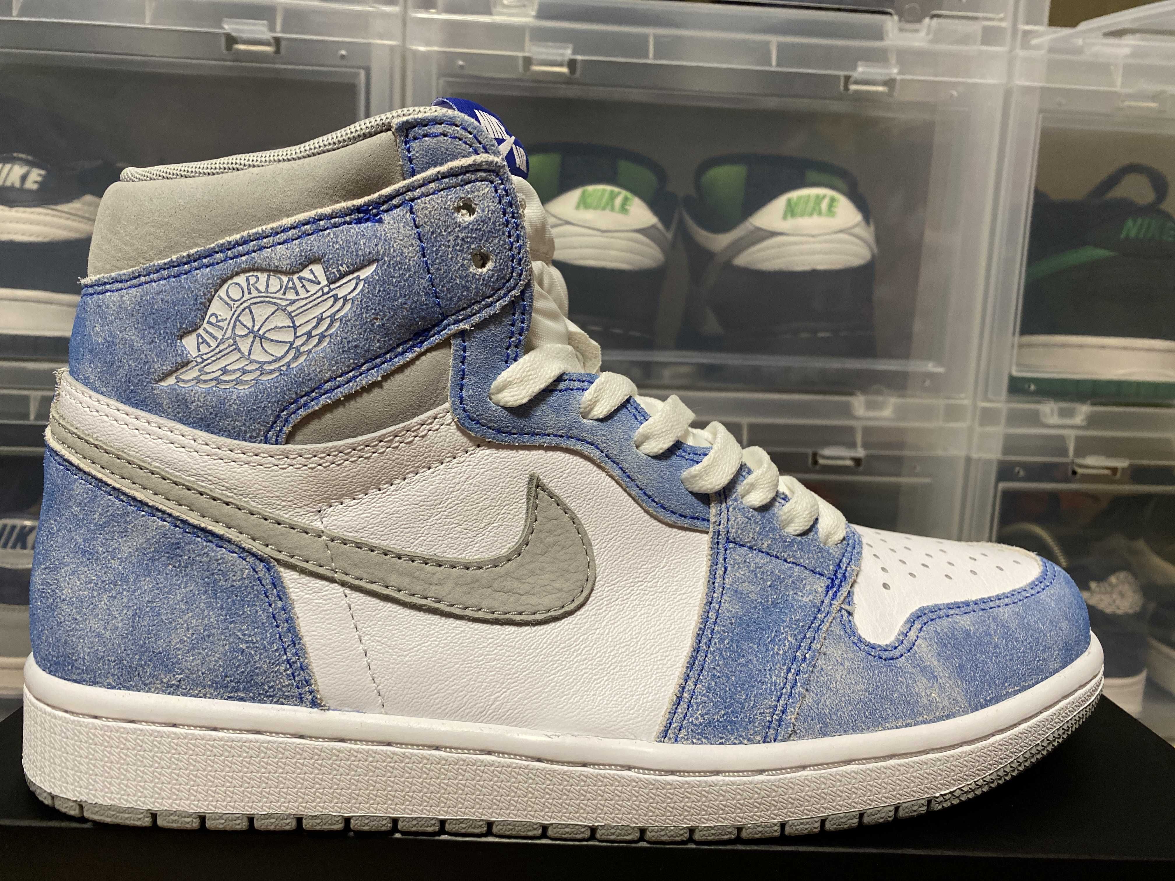Nike Air Jordan 1 High OG "Hyper Royal"