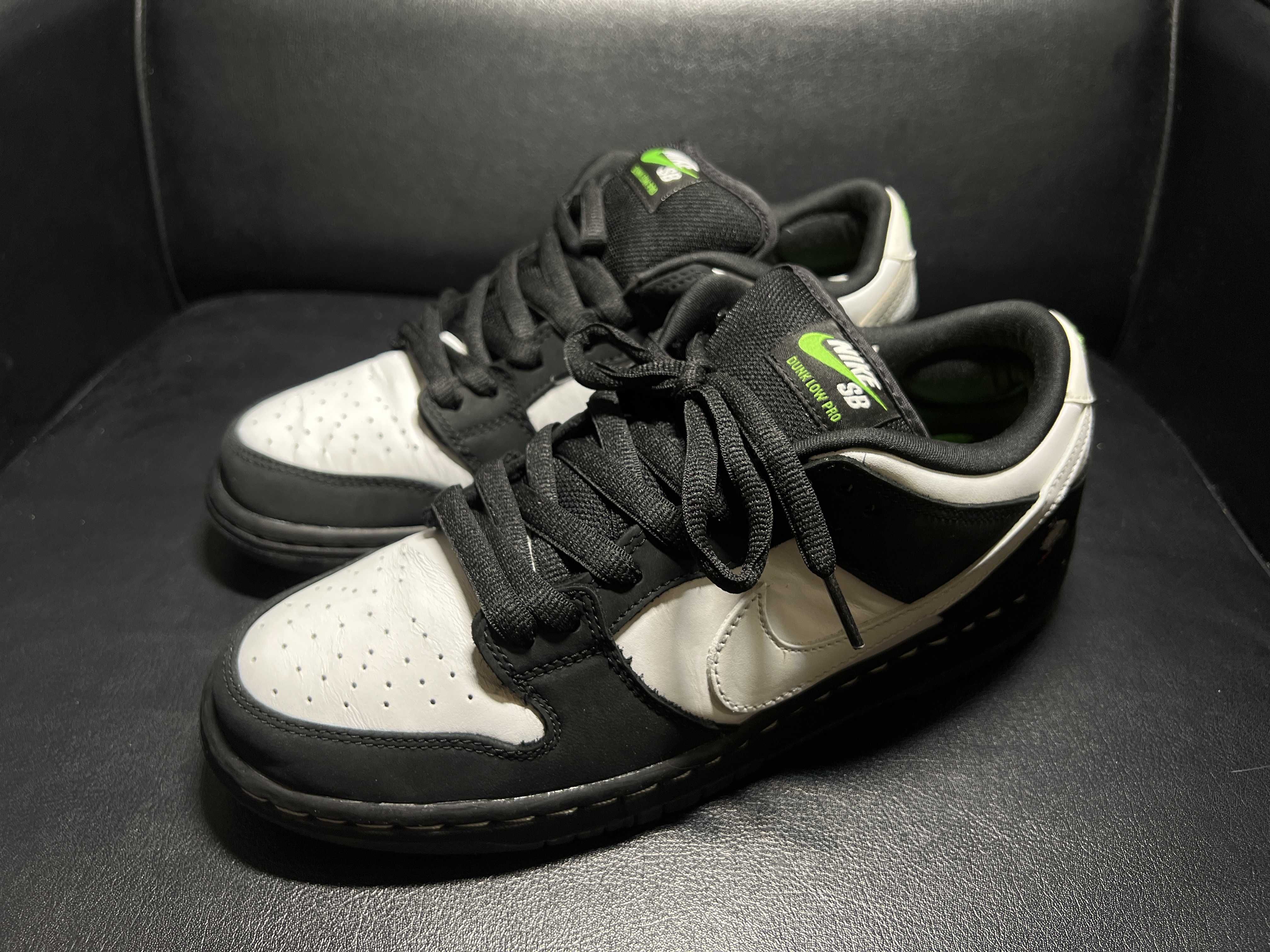 STAPLE × Nike SB Dunk Low "Pigeon Black/White"