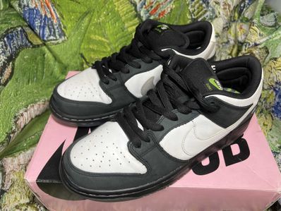 STAPLE × Nike SB Dunk Low "Pigeon Black/White"