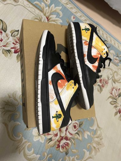 Nike SB Dunk Low "Raygun Tie-Dye/Black"