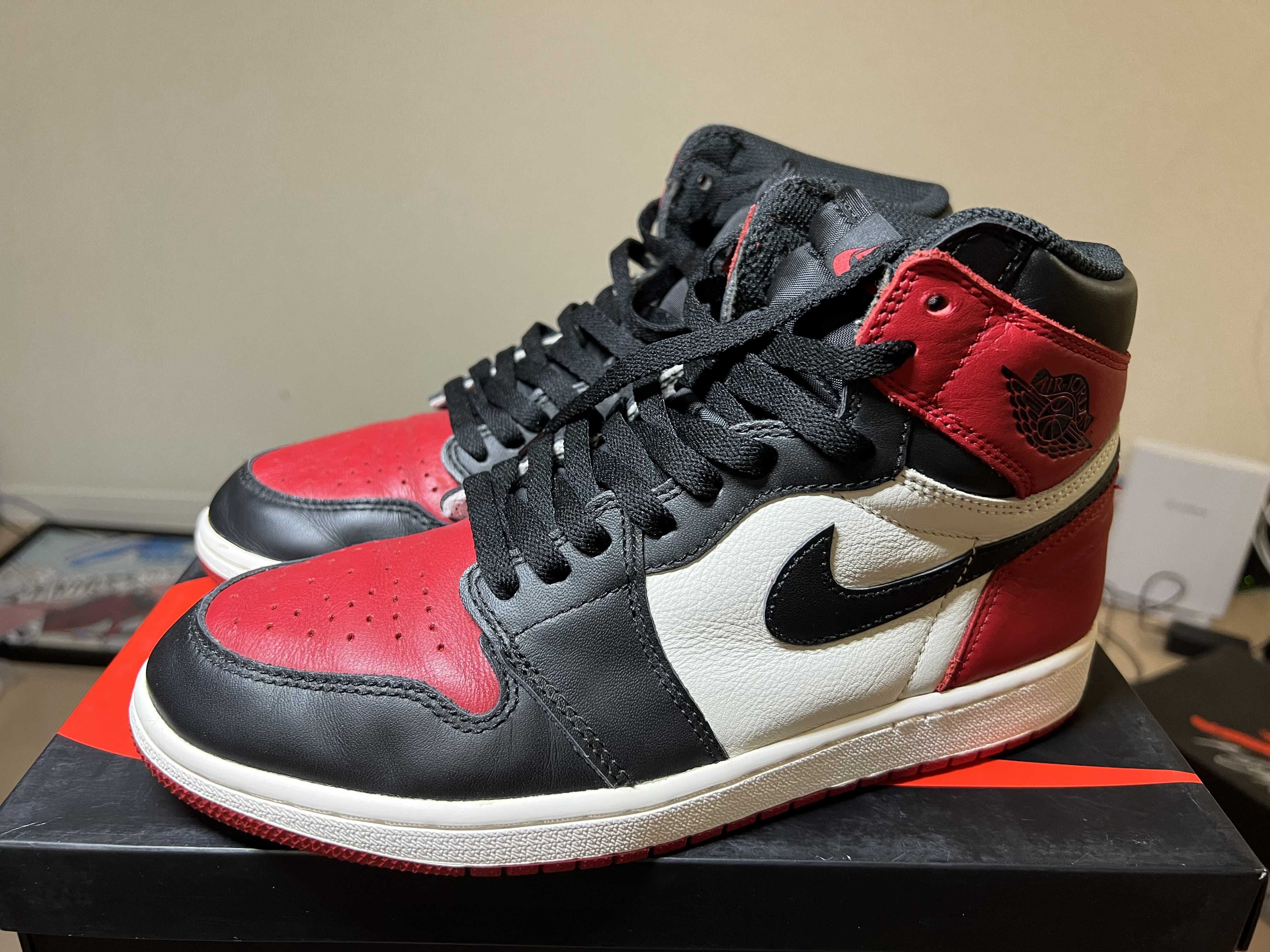 Nike Air Jordan 1 Retro High OG "Bred Toe"