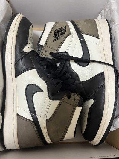 Nike Air Jordan 1 High OG "Sail/Dark Mocha/Black"