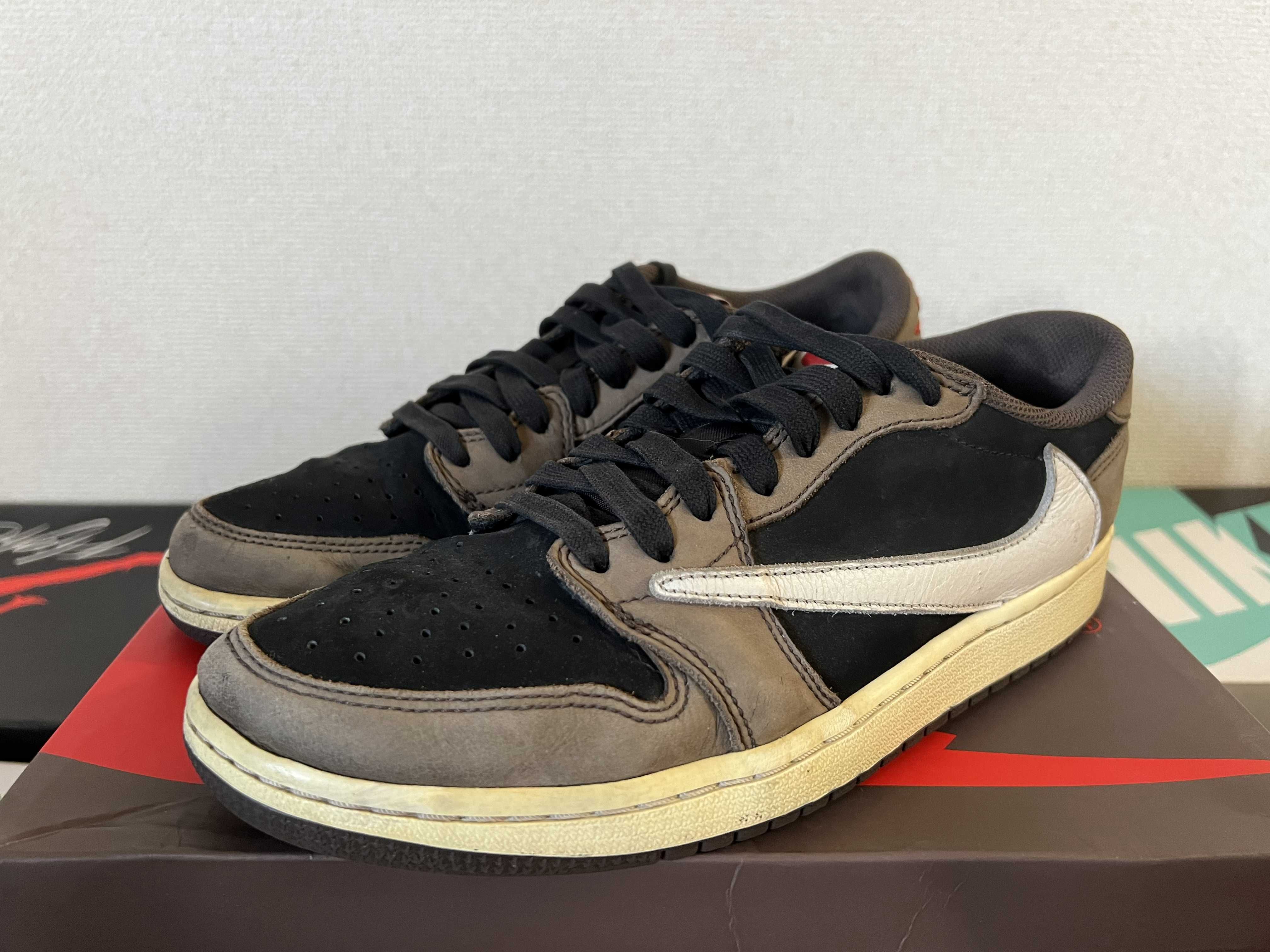 Travis Scott × Nike Air Jordan 1 Low OG SP-T  "Black/Dark Mocha"