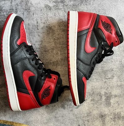 Nike Air Jordan 1 RETRO High OG NRG