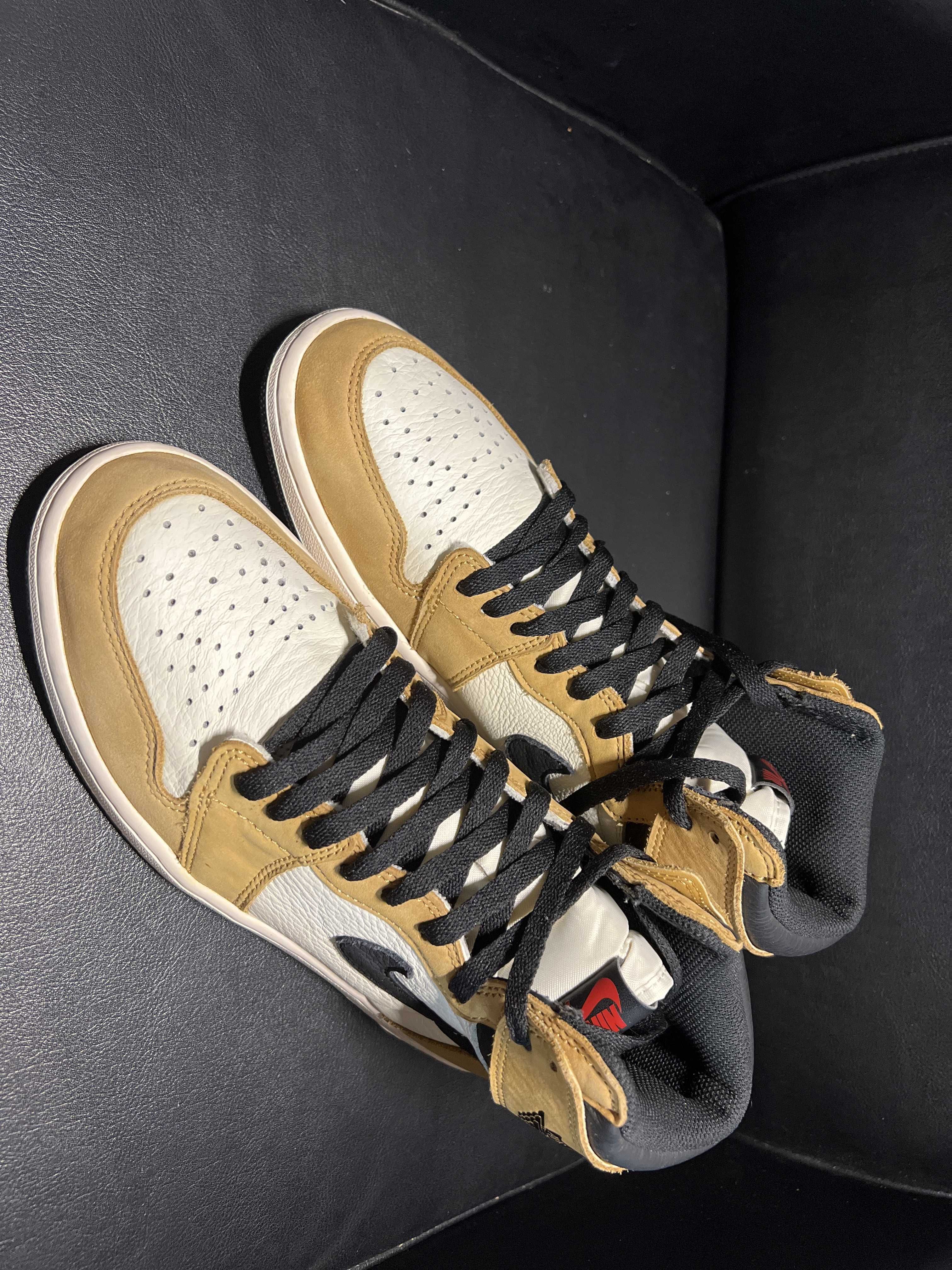 Nike Air Jordan 1 RETRO High "Rookie of The Year"