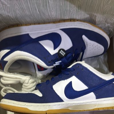 Nike SB Dunk Low "Los Angeles Dodgers/Deep Royal Blue"