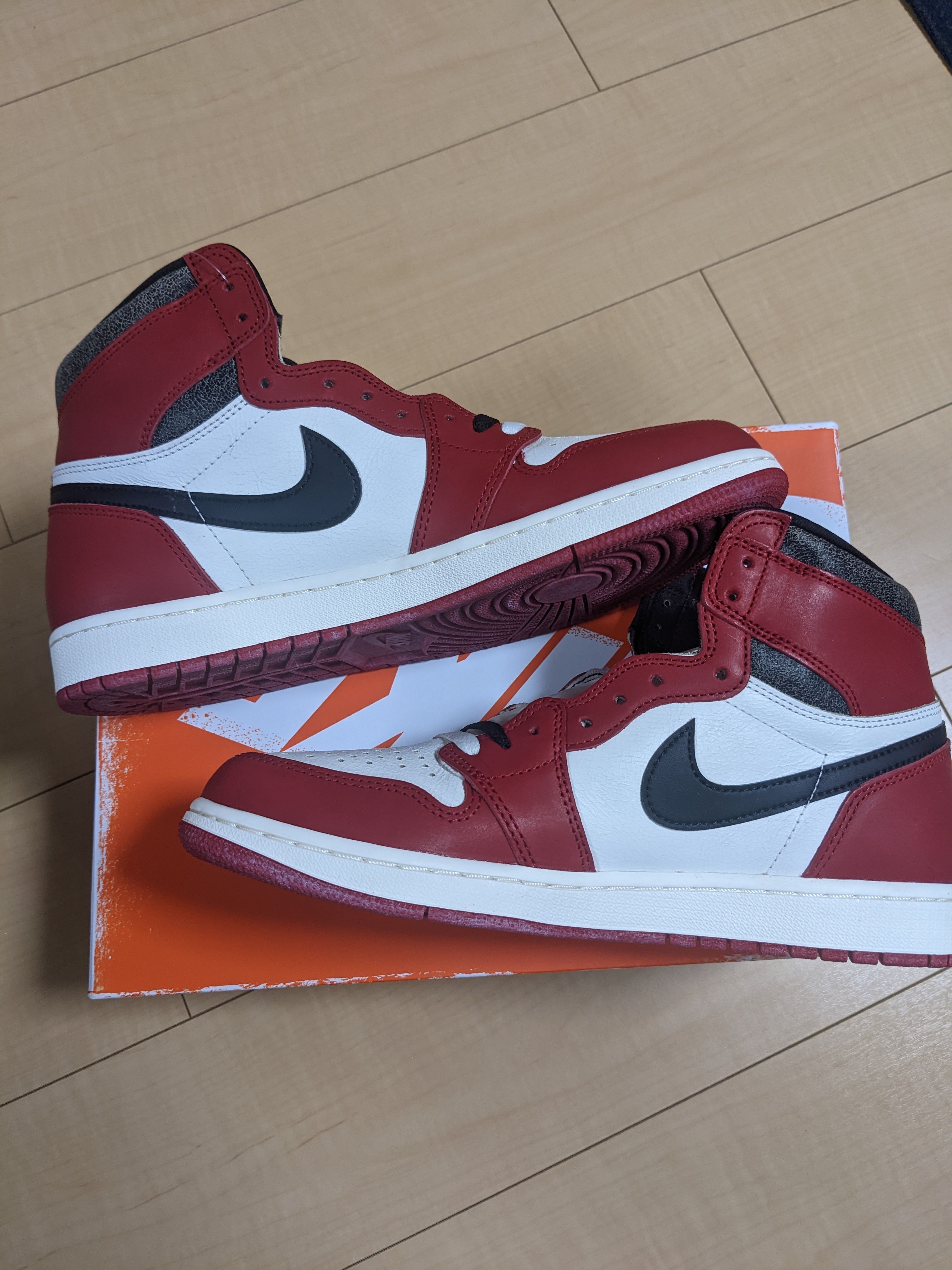 Nike Air Jordan 1 High OG "Lost & Found/Chicago"