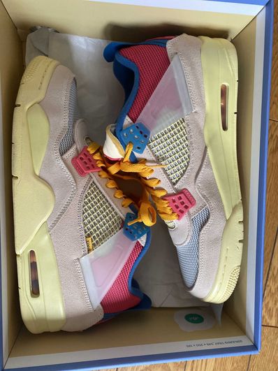 UNION × Nike Air Jordan 4 SP "Guava Ice/Light Fusion Red"