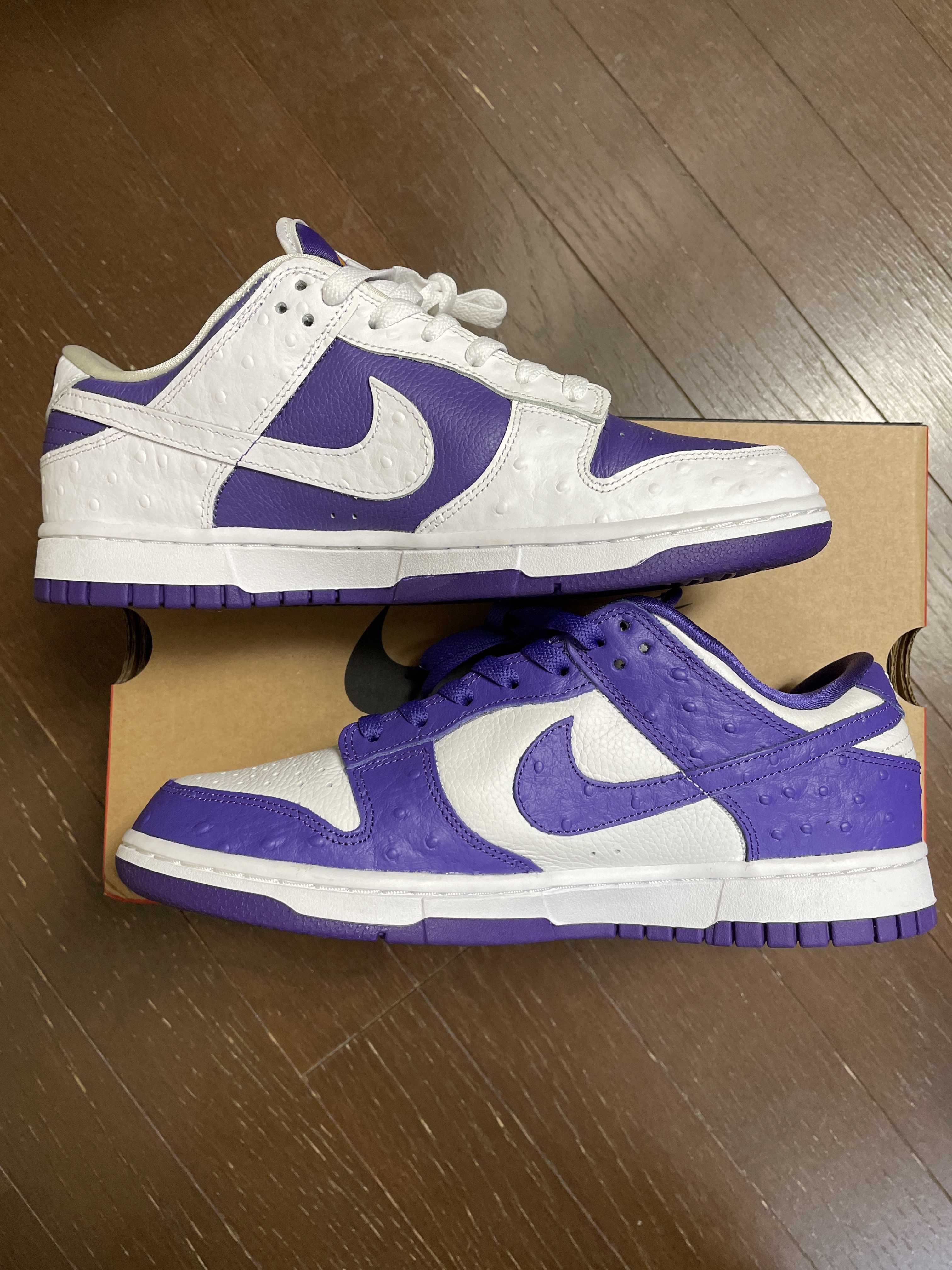 Nike Women's Dunk Low "Made You Look"