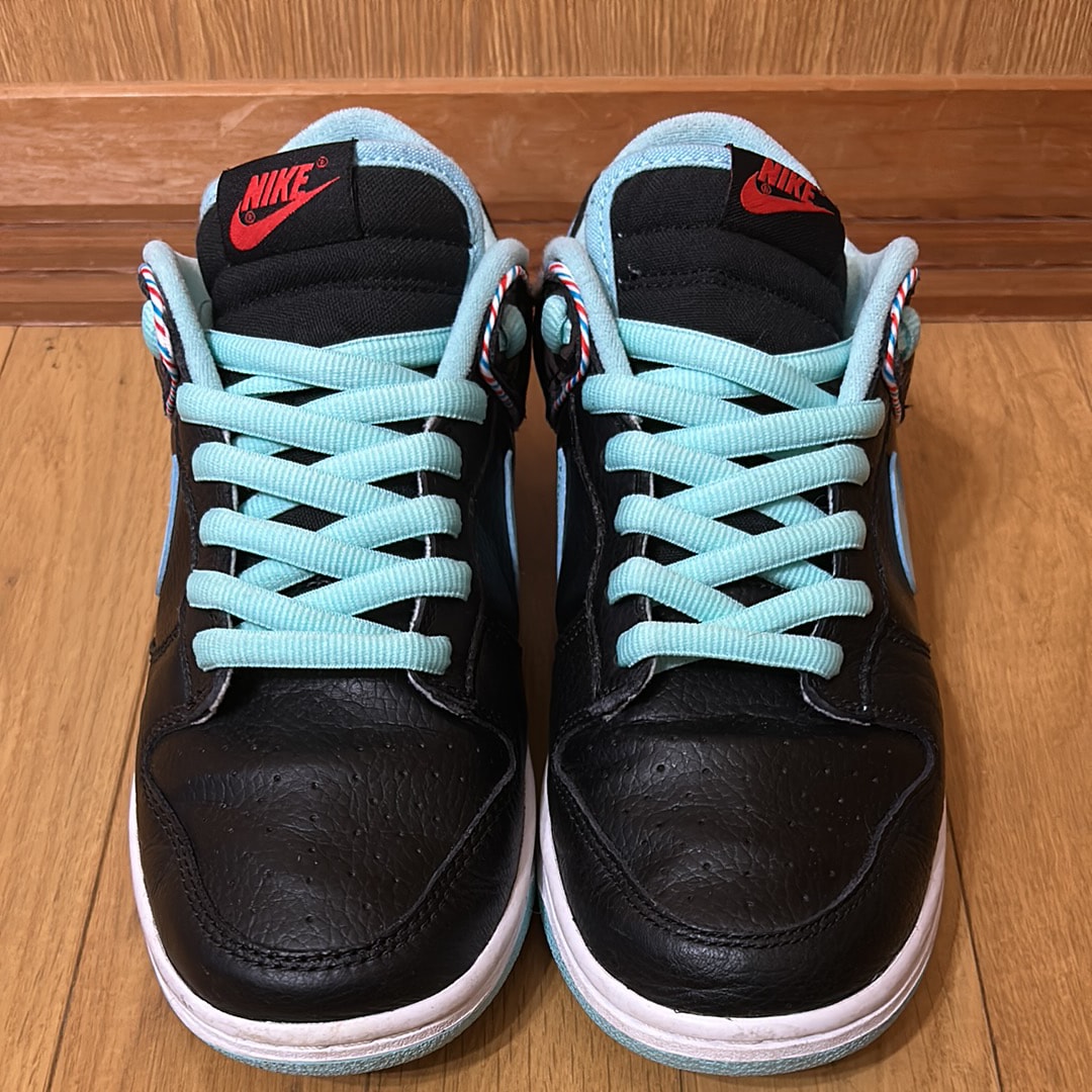 Nike Dunk Low "Barber Shop"