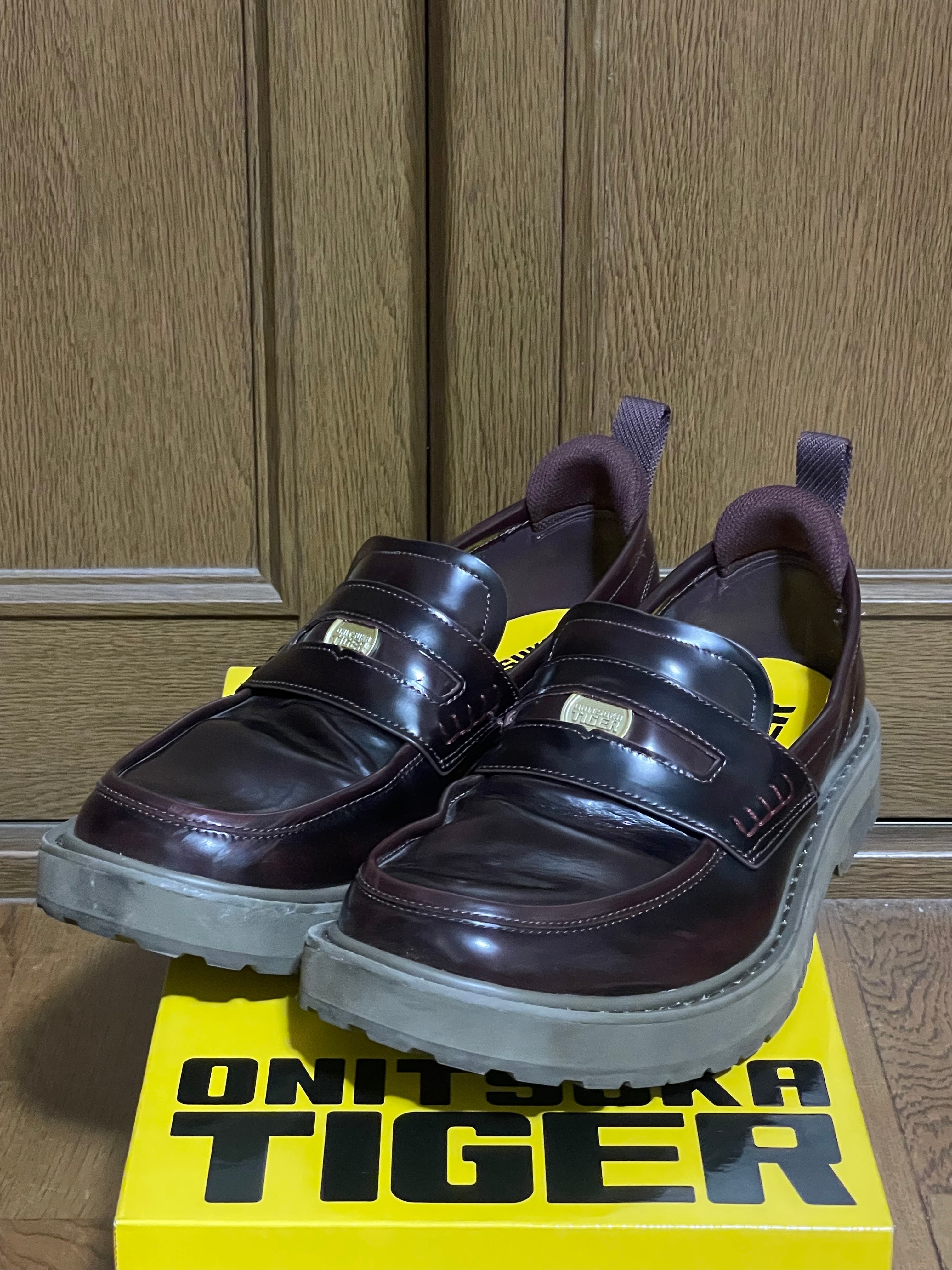 オニツカタイガー タイガーローファー "ブラウン/ブラウン"