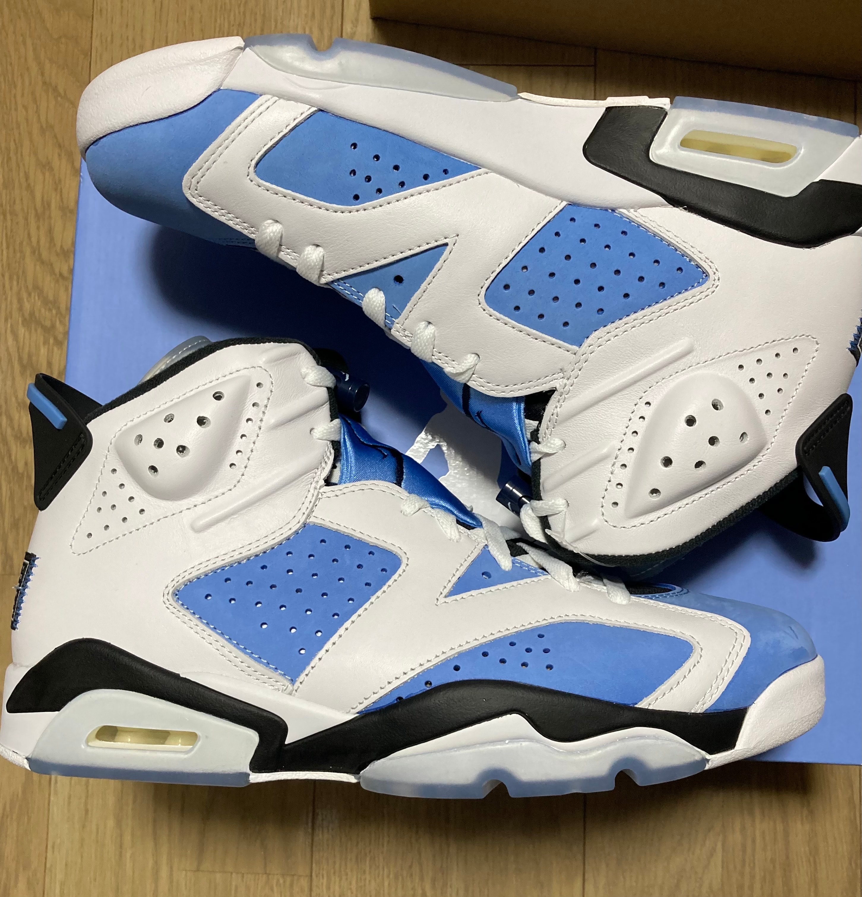 Nike Air Jordan 6 "UNC"