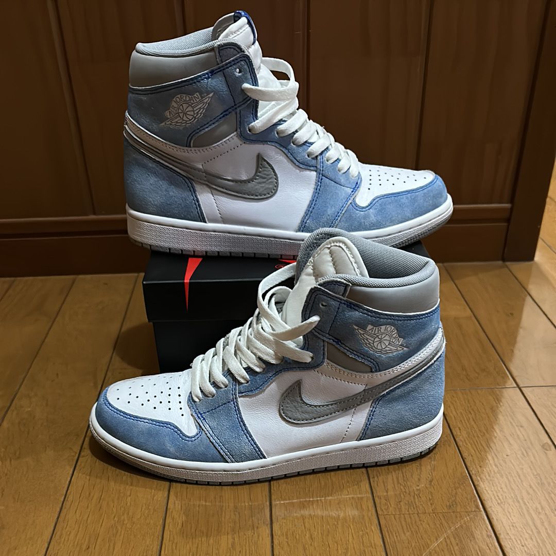 Nike Air Jordan 1 High OG "Hyper Royal"