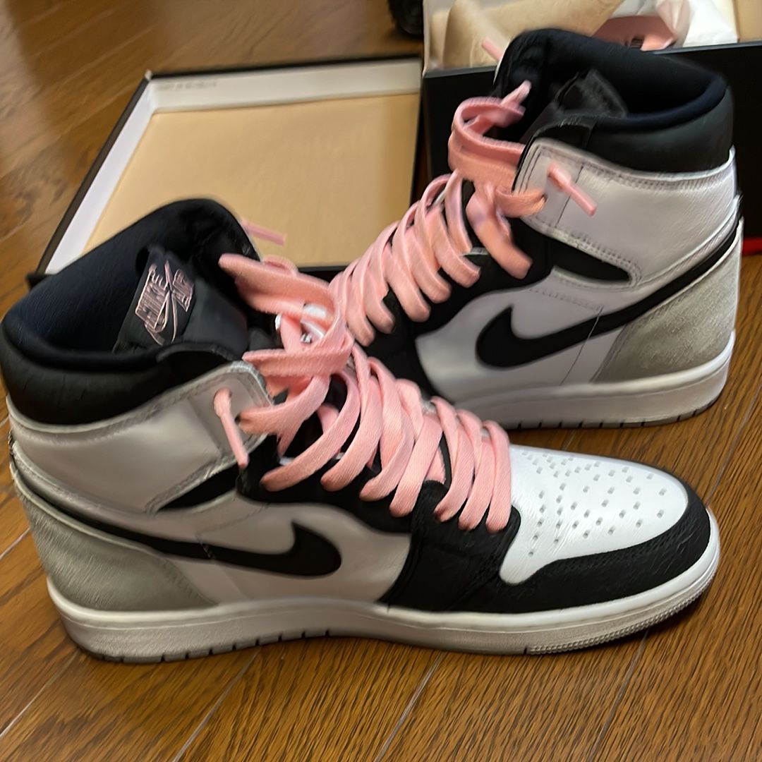 Nike Air Jordan 1 High OG "Bleached Coral"