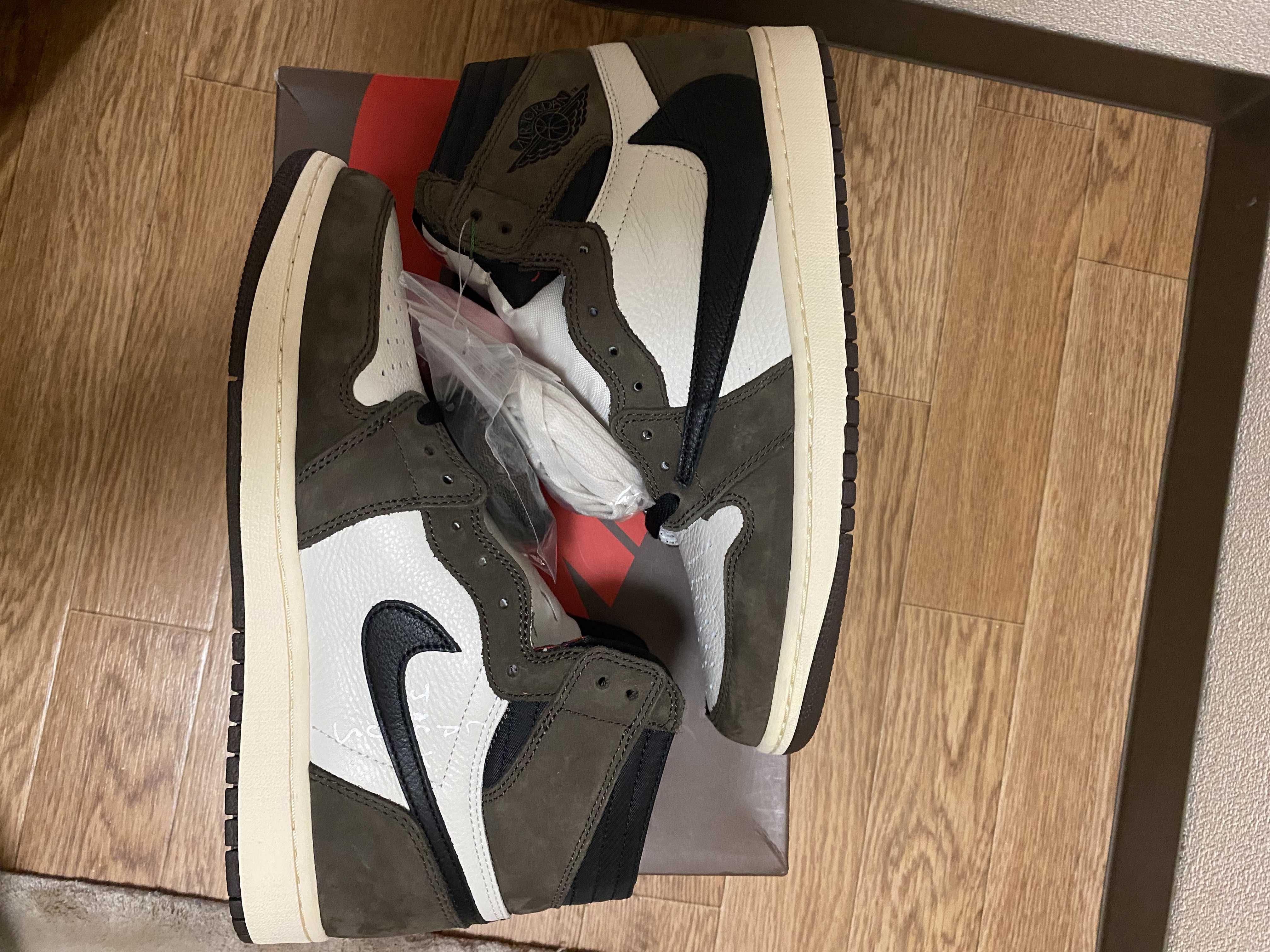 Travis Scott × Nike Air Jordan 1 Retro High OG TS SP "Sail/Dark Mocha"