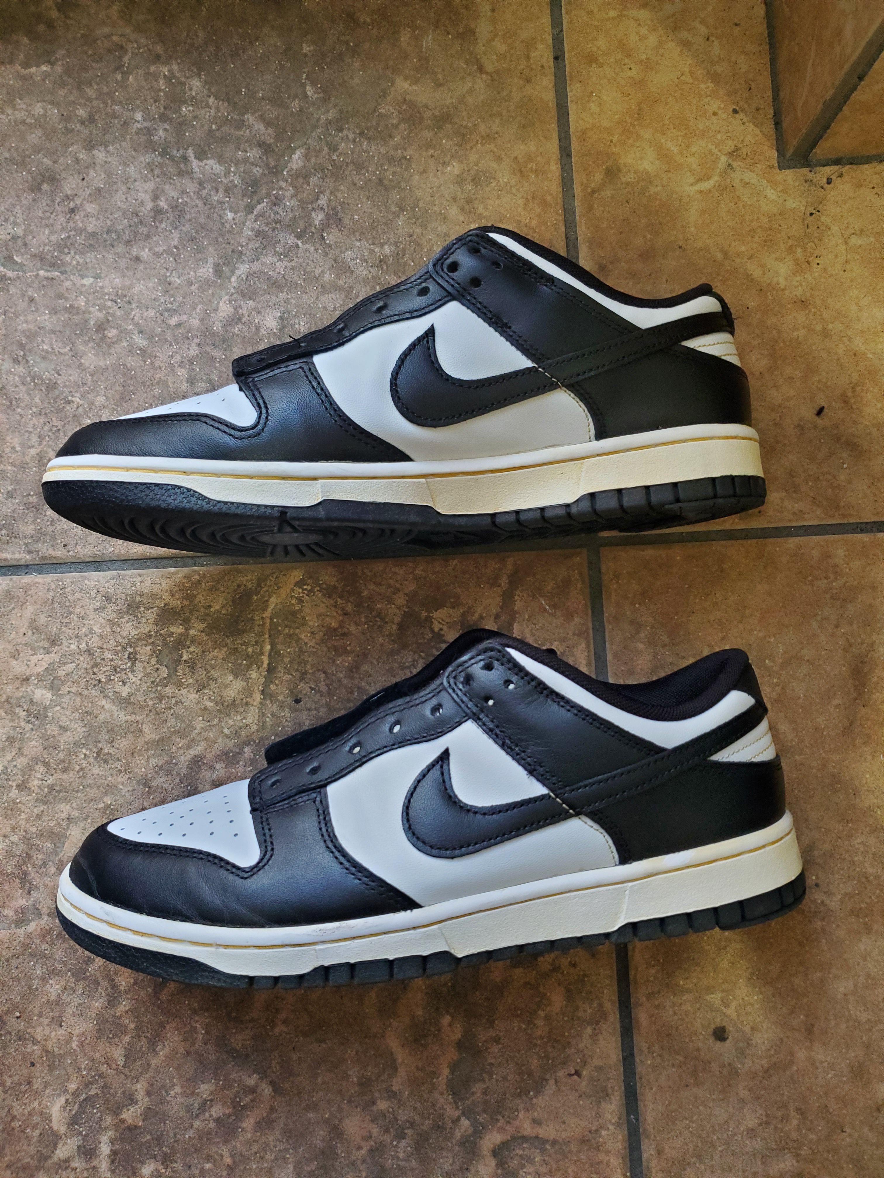 Nike Dunk Low Retro "Panda/White/Black"