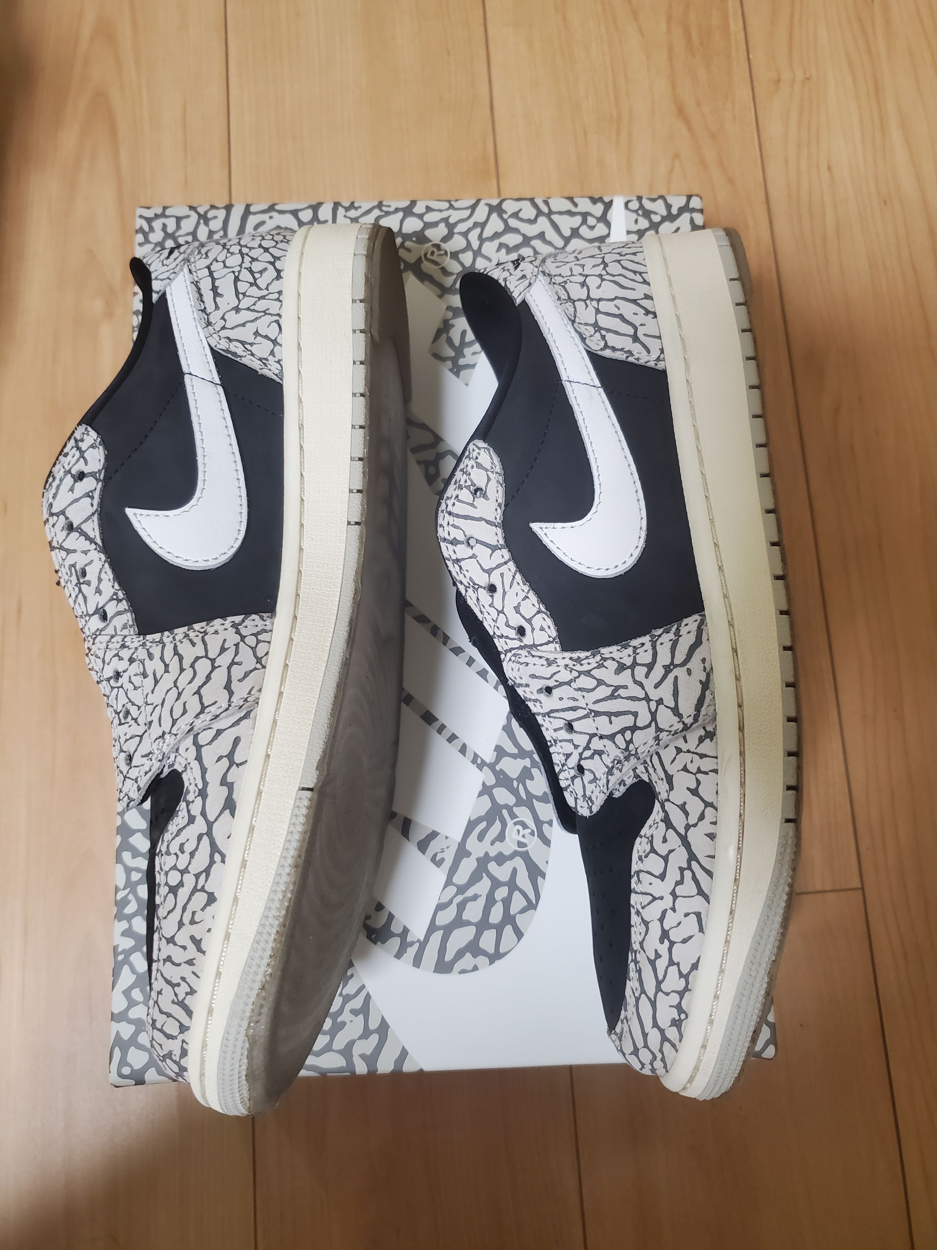 Nike Air Jordan 1 Retro Low OG "Black Cement"