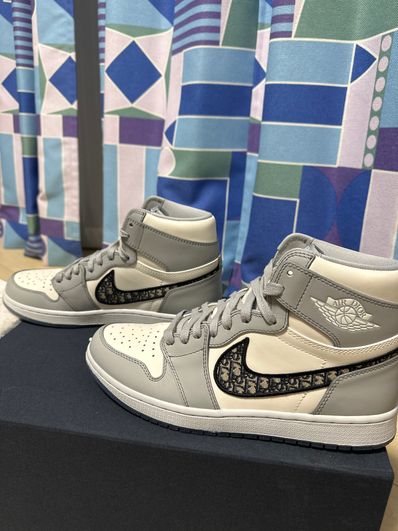 Dior × Nike Air Jordan 1 High OG