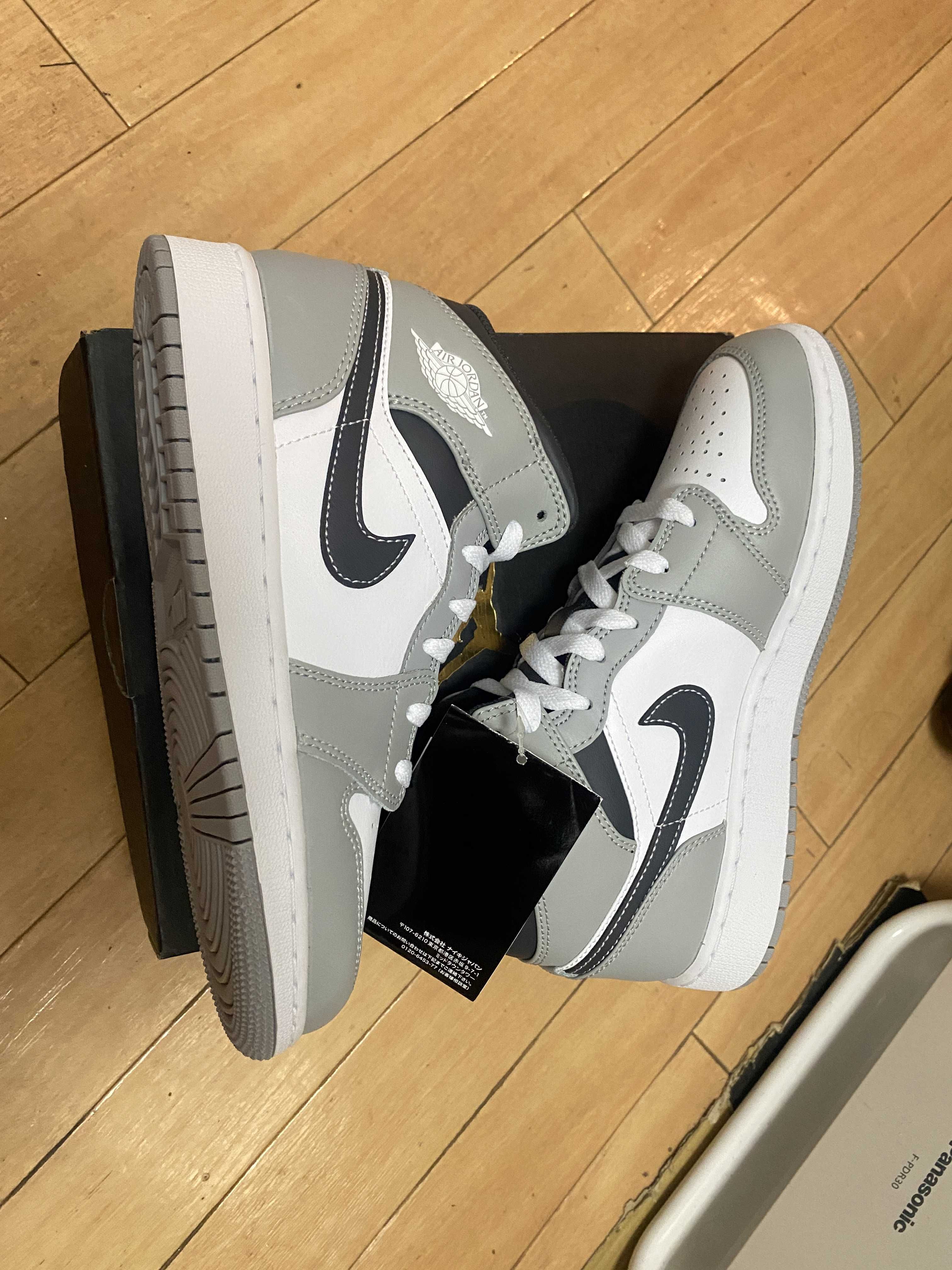 Nike GS Air Jordan 1 Mid "Grey-White/Anthracite"