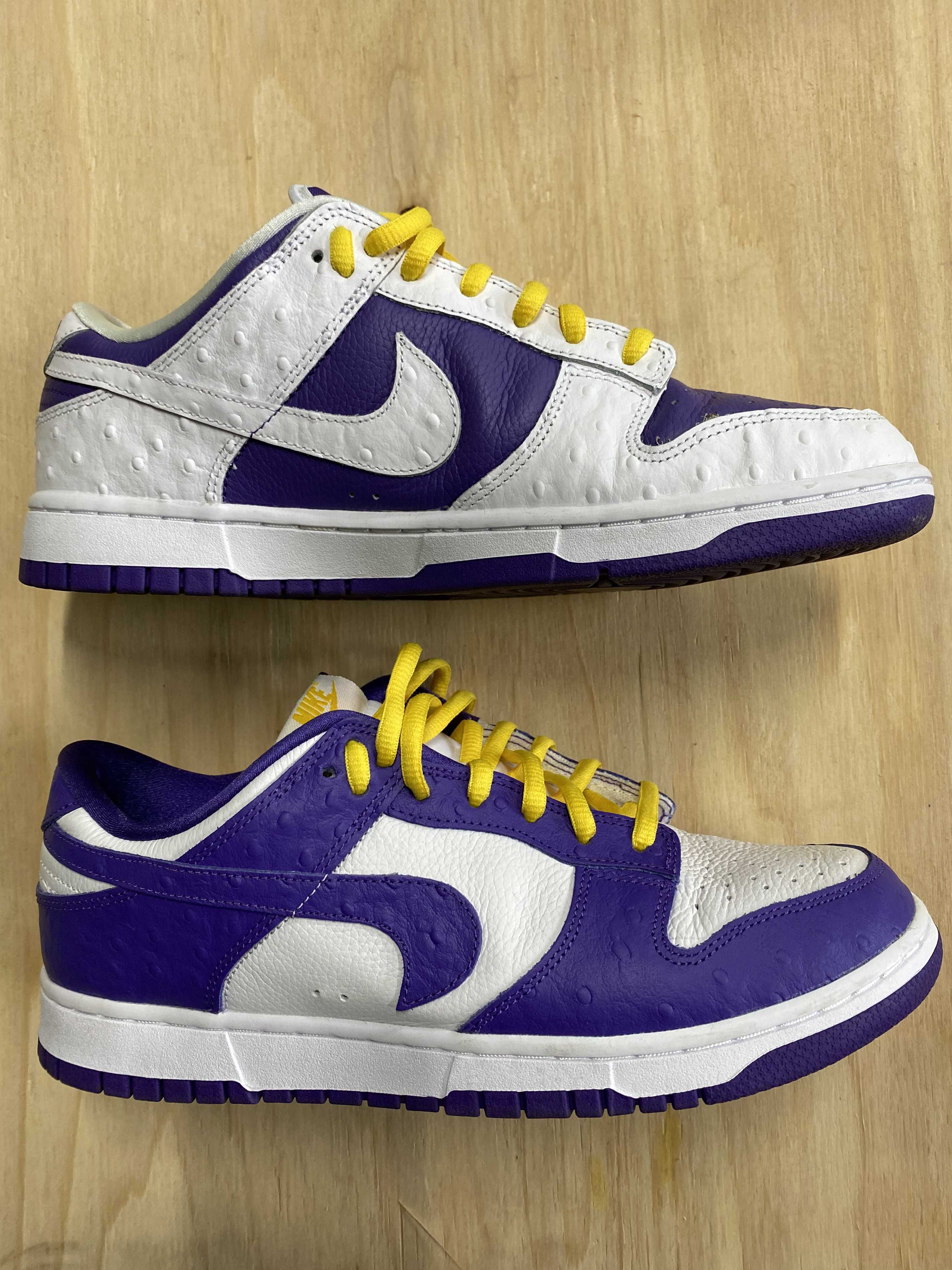 Nike Women's Dunk Low "Made You Look"