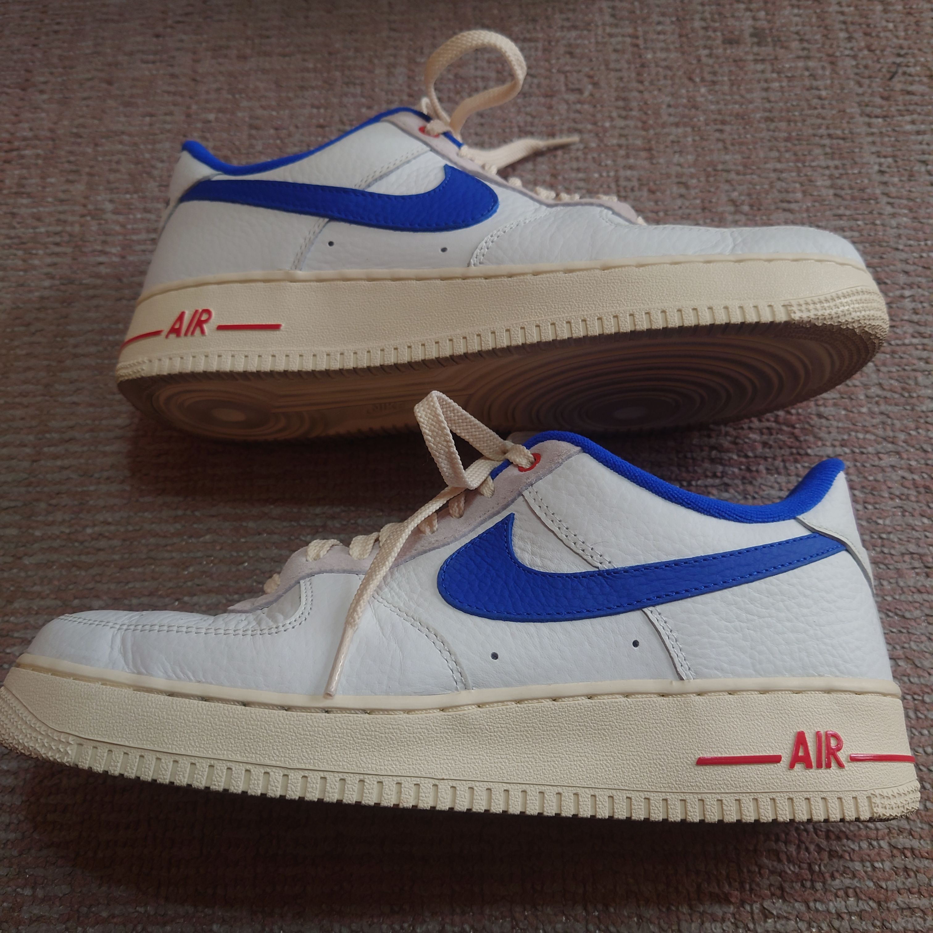 Nike Women's Air Force 1 Low Command Force "White/Blue"