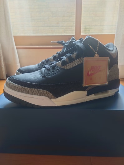 Levi's × Nike Air Jordan 3 Retro SP "Black and White" (LEVI'S Tab)