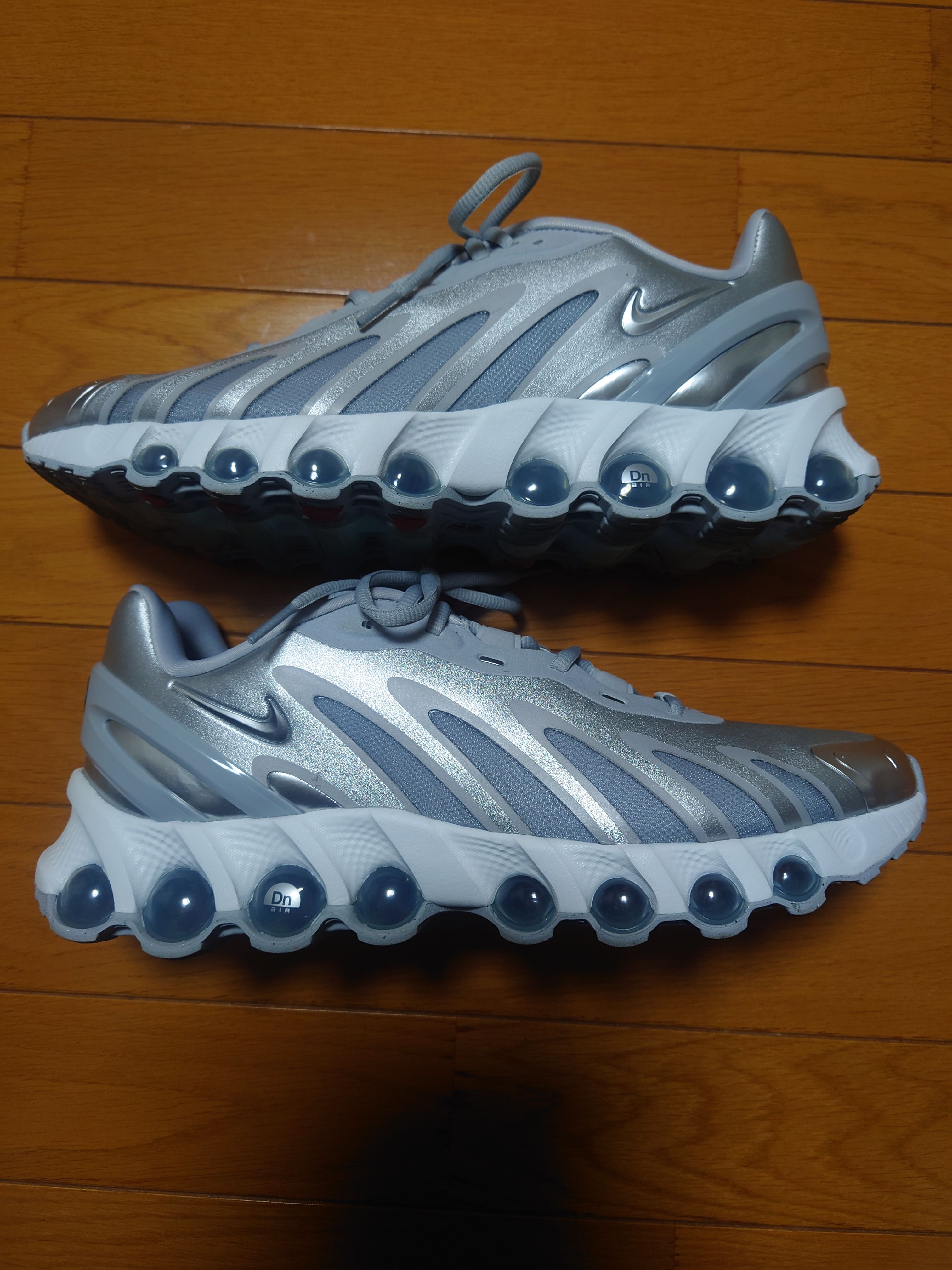 Nike Women's Air Max DN8 "Wolf Grey/Off White/Off White/Metallic Silver"