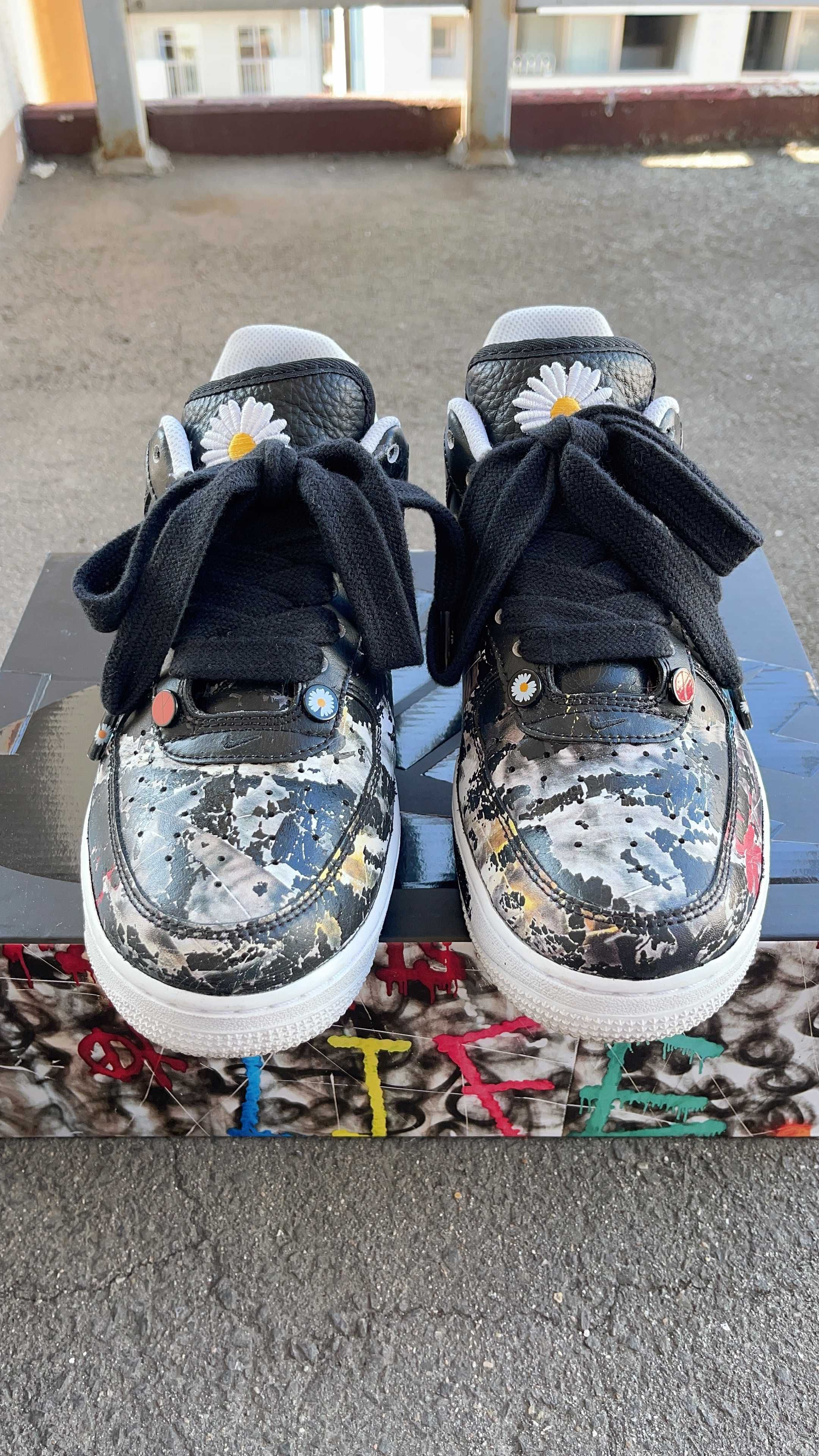 PEACEMINUSONE × Nike Air Force 1 Low Para Noise "Black" / G-DRAGON