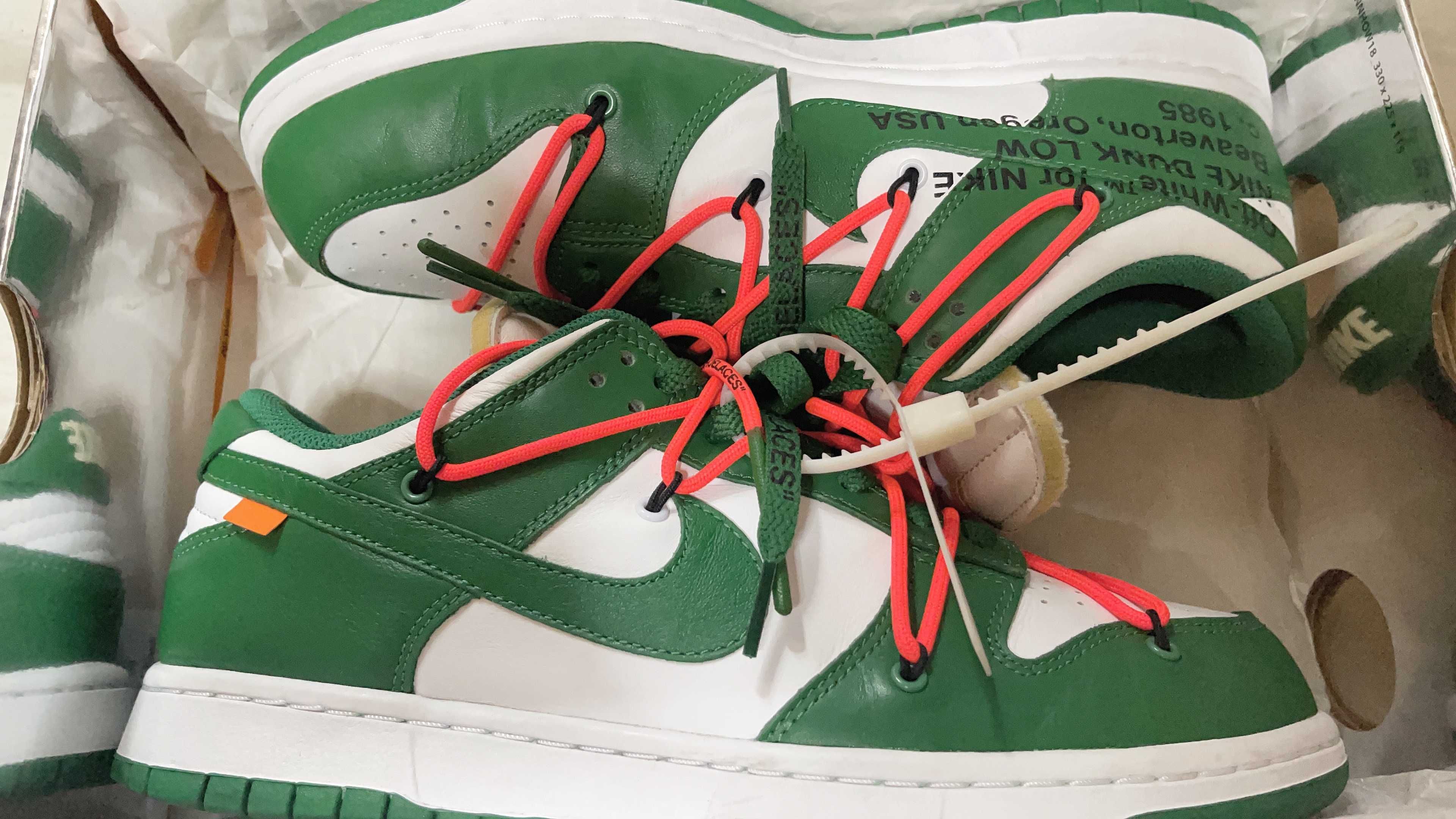Off-White × Nike Dunk Low "White/Pine Green"