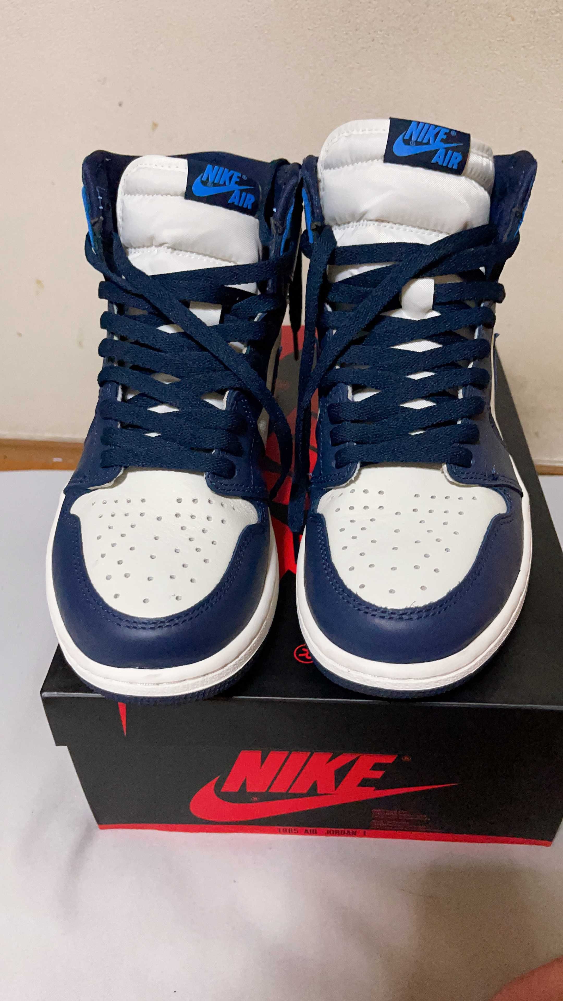 Nike Air Jordan 1 Retro High OG "Obsidian/University Blue"