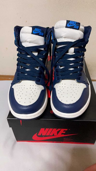 Nike Air Jordan 1 Retro High OG "Obsidian/University Blue"
