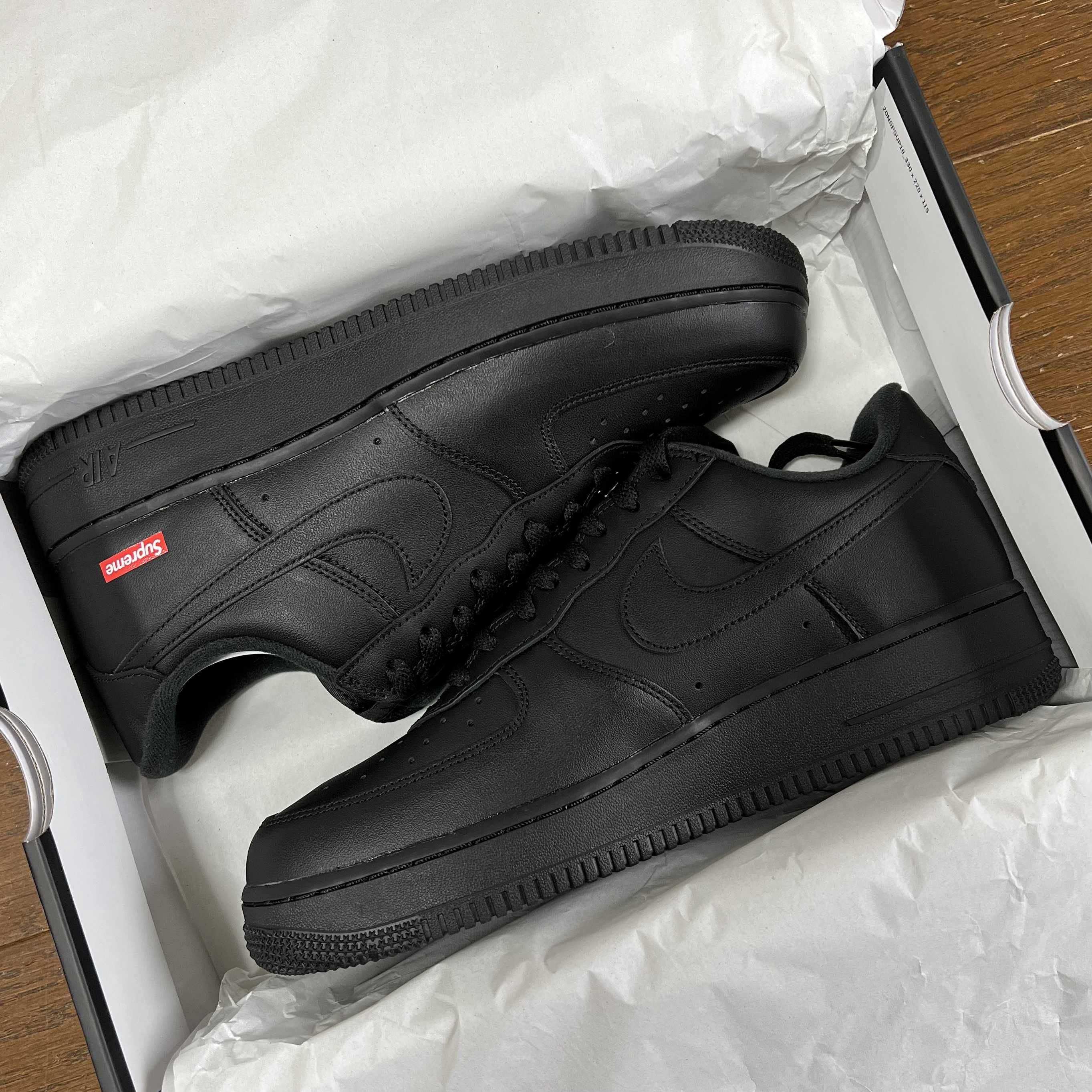Supreme × Nike Air Force 1 Low "Black"
