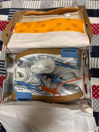 Off-White × Nike Air Rubber Dunk "White/University Blue"