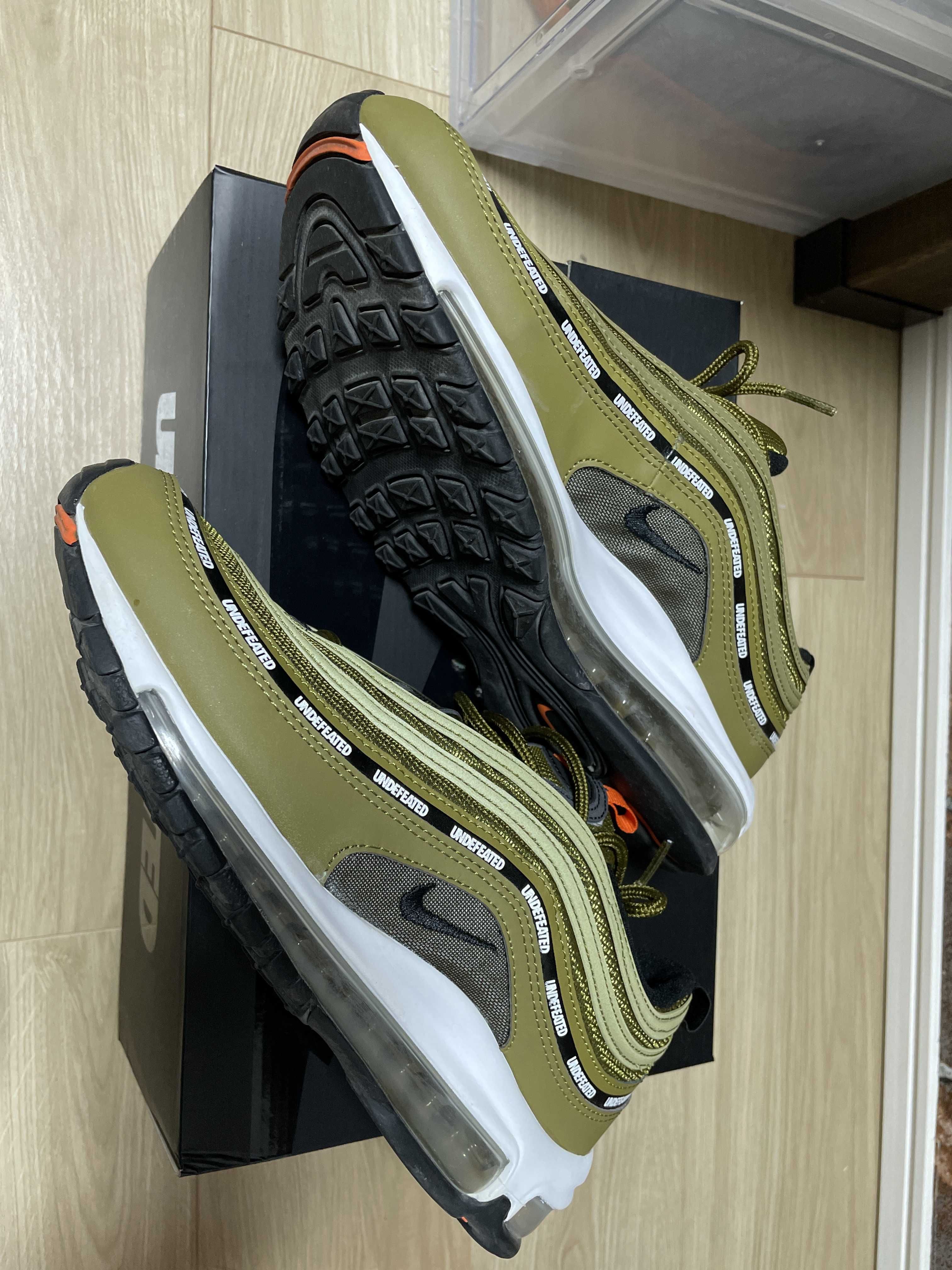 UNDEFEATED × Nike Air Max 97 "Olive"