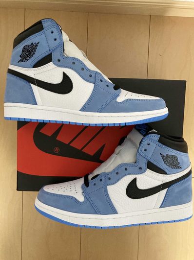 Nike Air Jordan 1 High OG "University Blue"