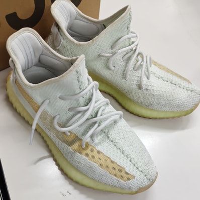 adidas Yeezy Boost 350 V2 "Hyperspace"