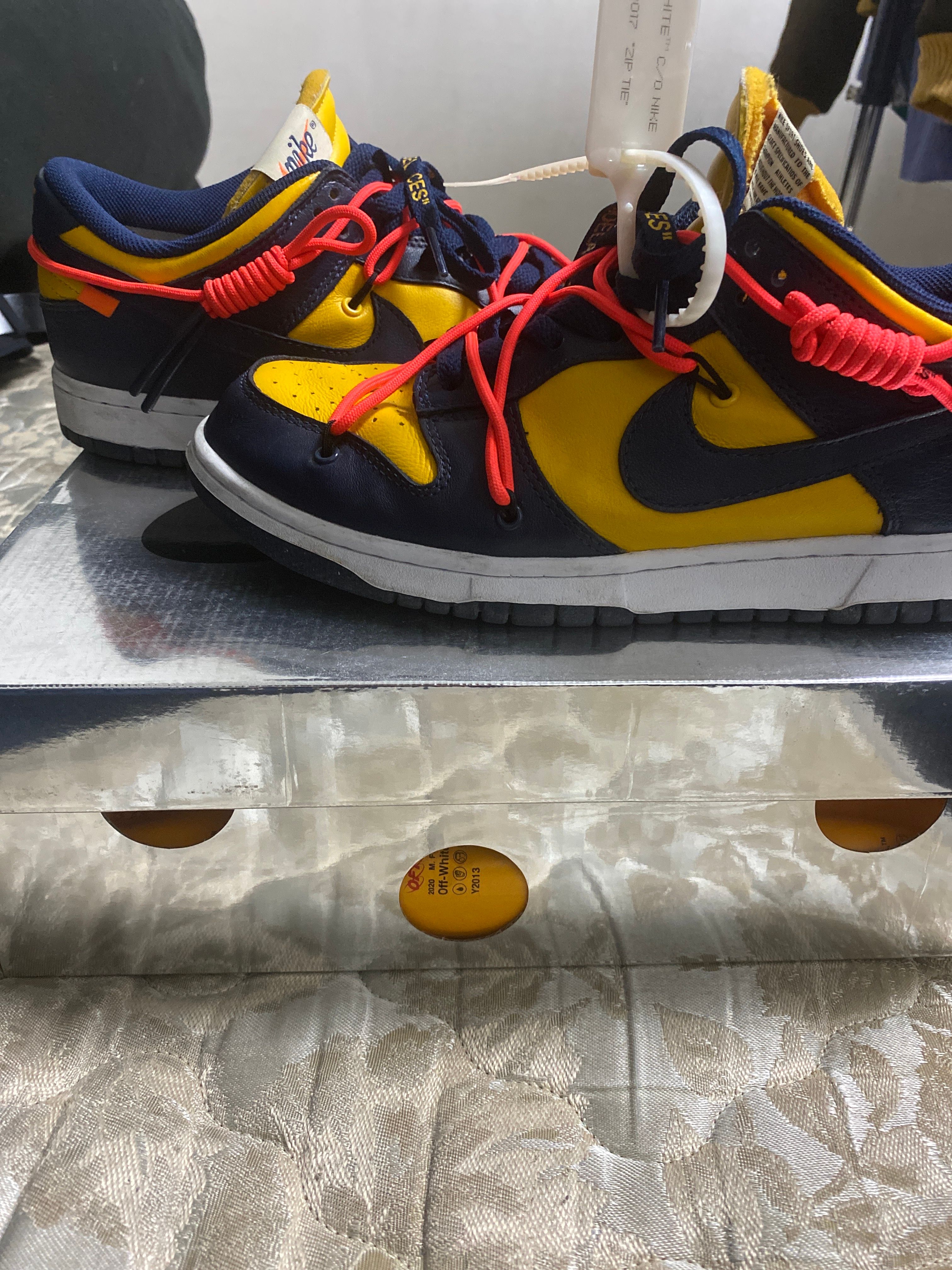 Off-White × Nike Dunk Low LTHR "University Gold/Midnight Navy/White"