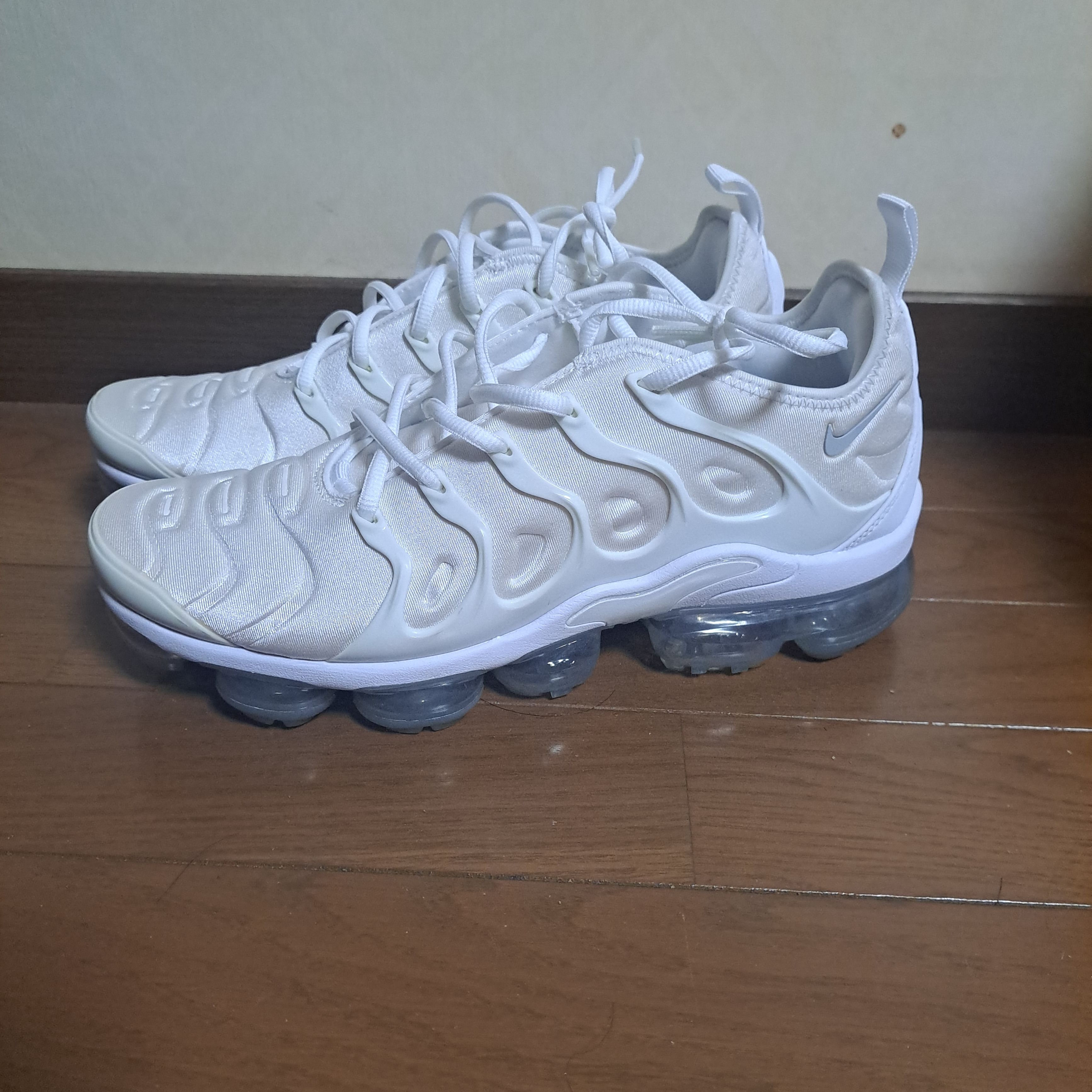 Nike Air Vapormax Plus "White/Pure Platinum"