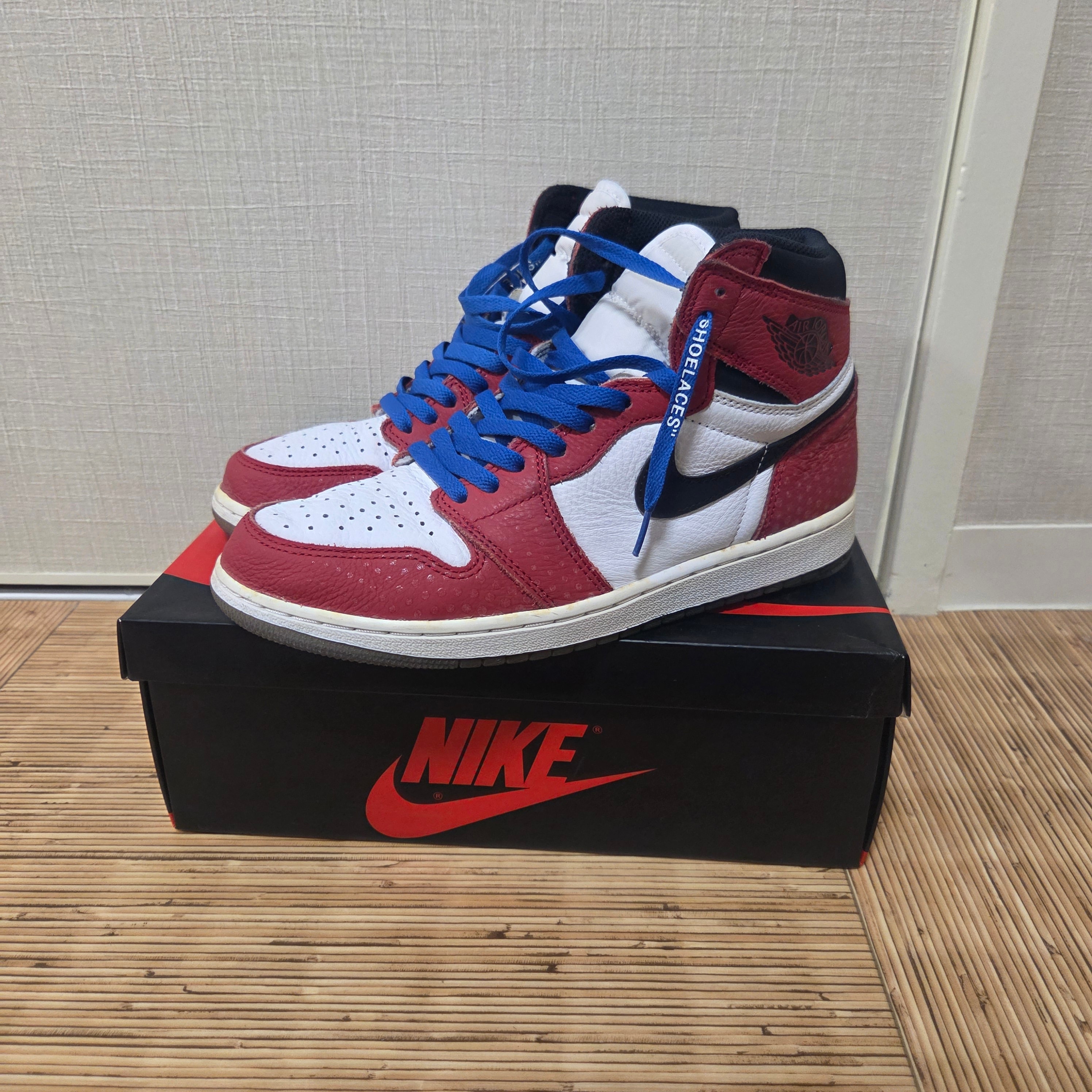 スパイダーマン × ナイキ エアジョーダン1 オリジンストーリー