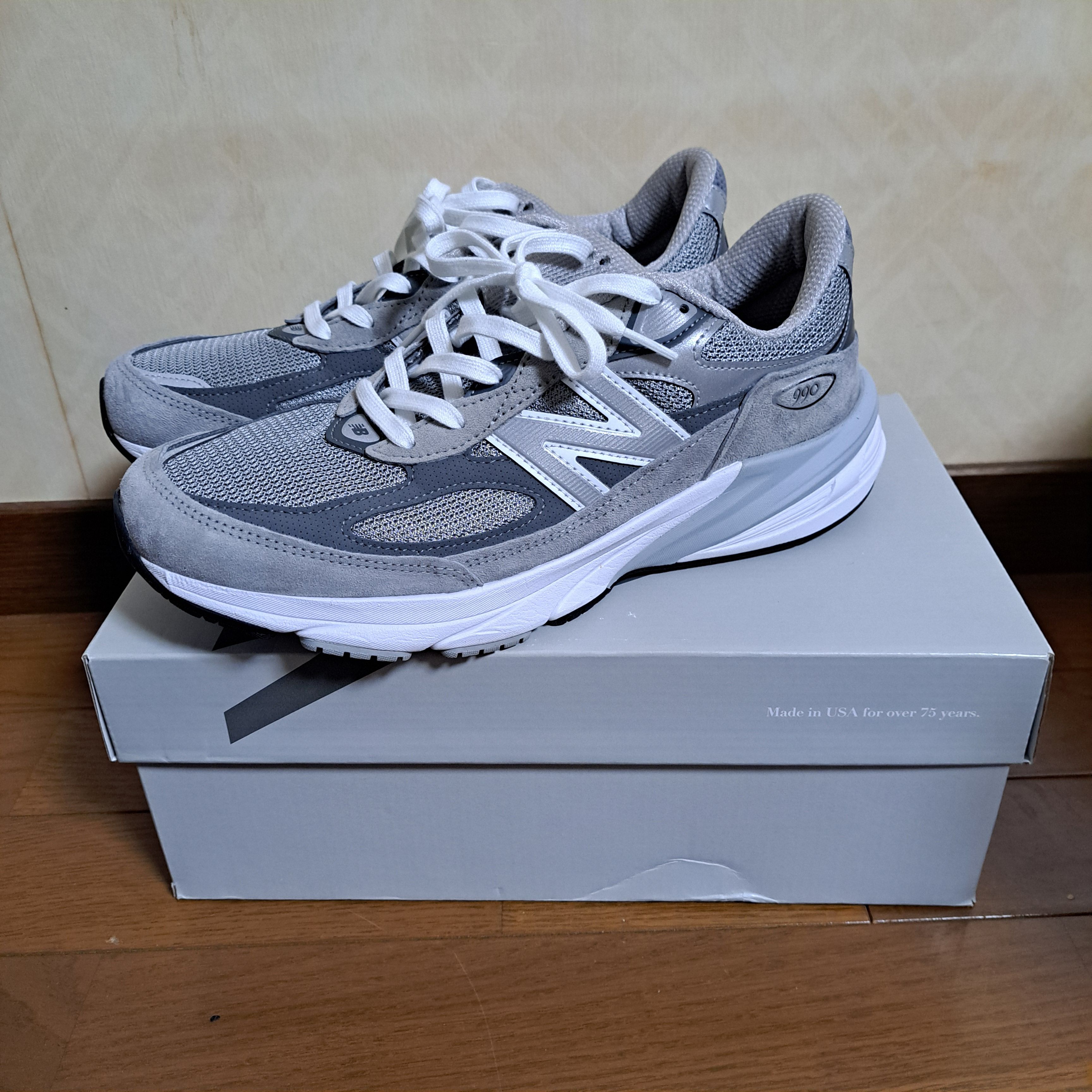 New Balance 990V6 "Gray" (Heel Logo NB)