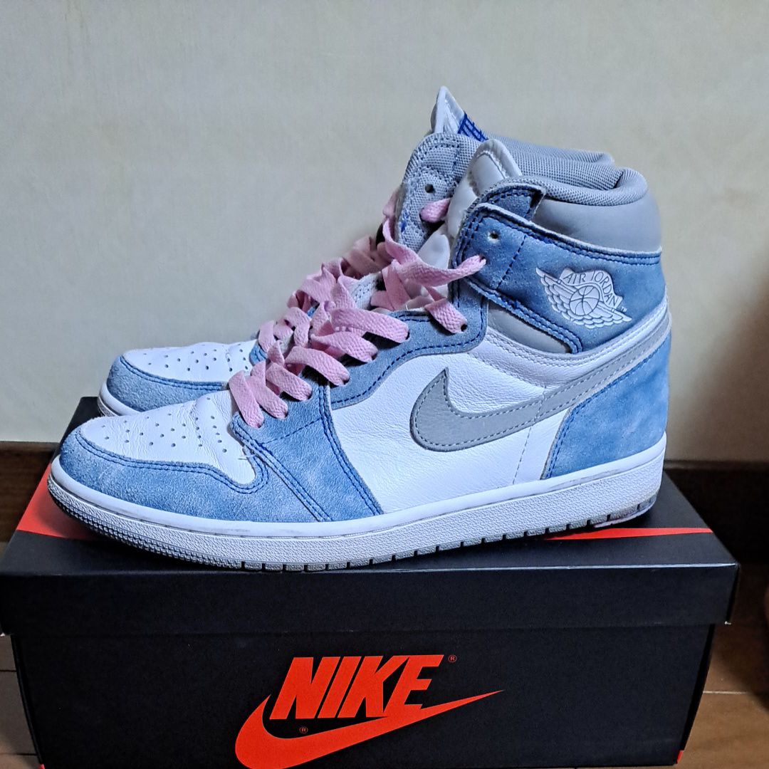 Nike Air Jordan 1 High OG "Hyper Royal"