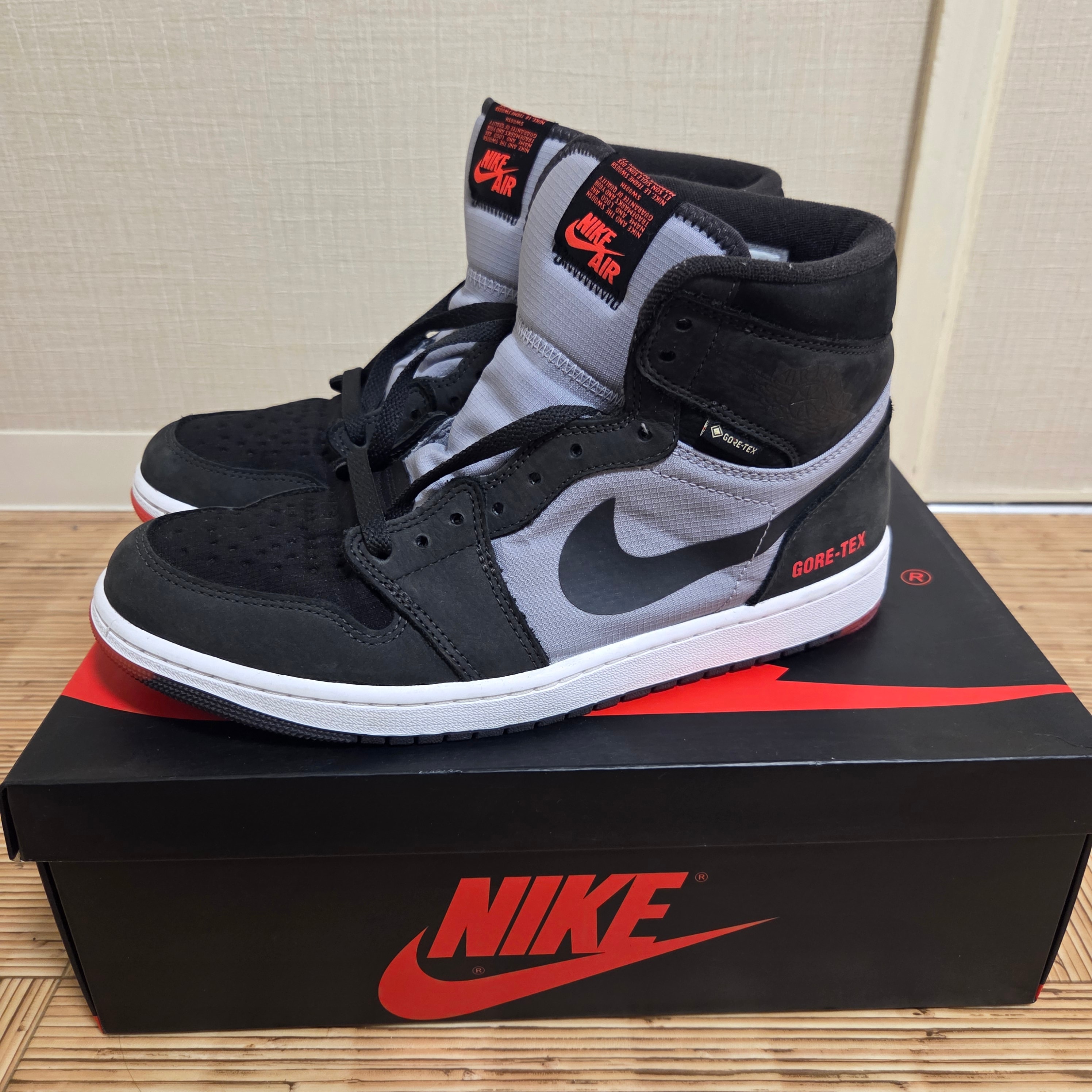 Nike Air Jordan 1 Element GORE-TEX "Black Cement"